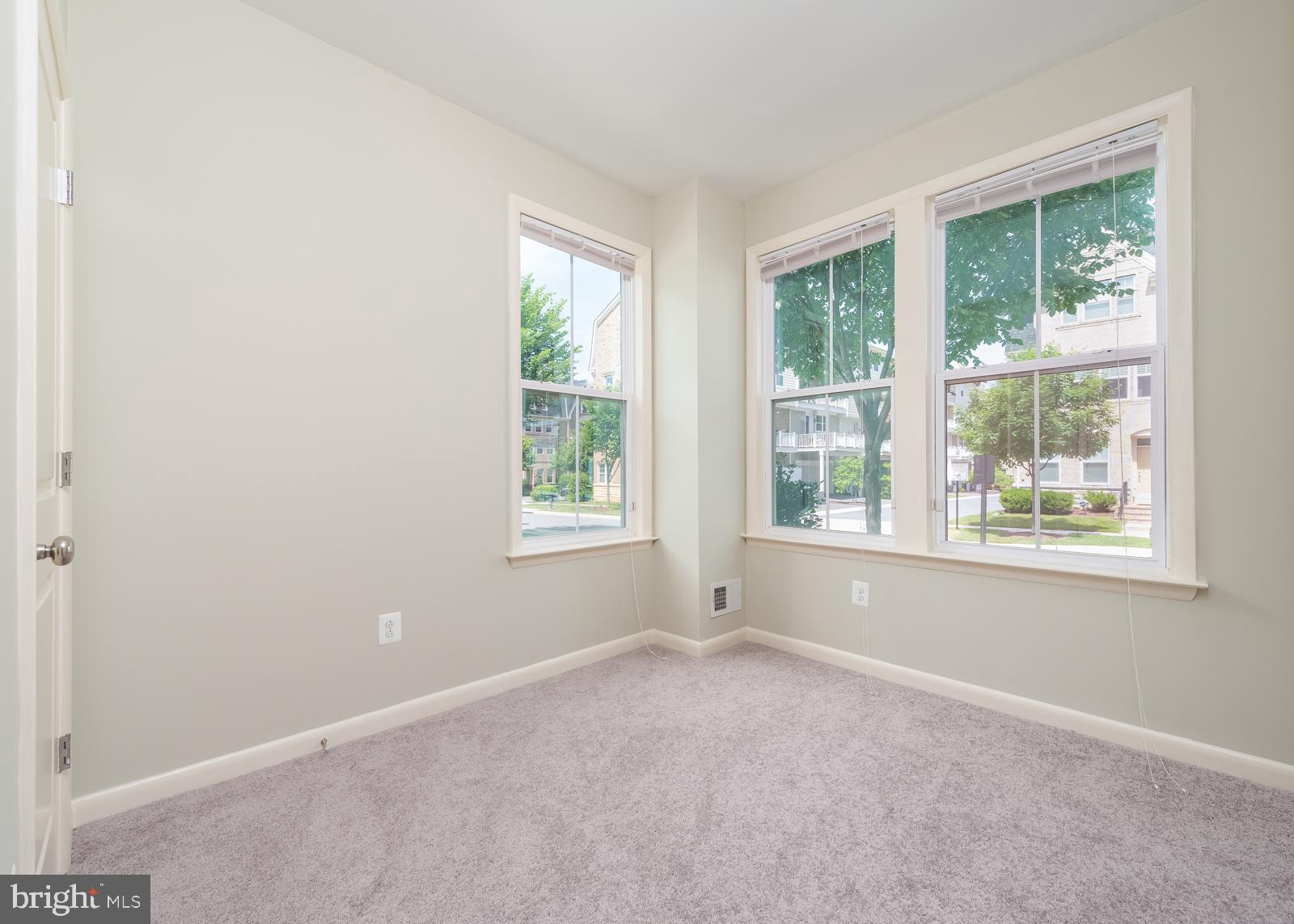 CROWN FARM - Residential Lease