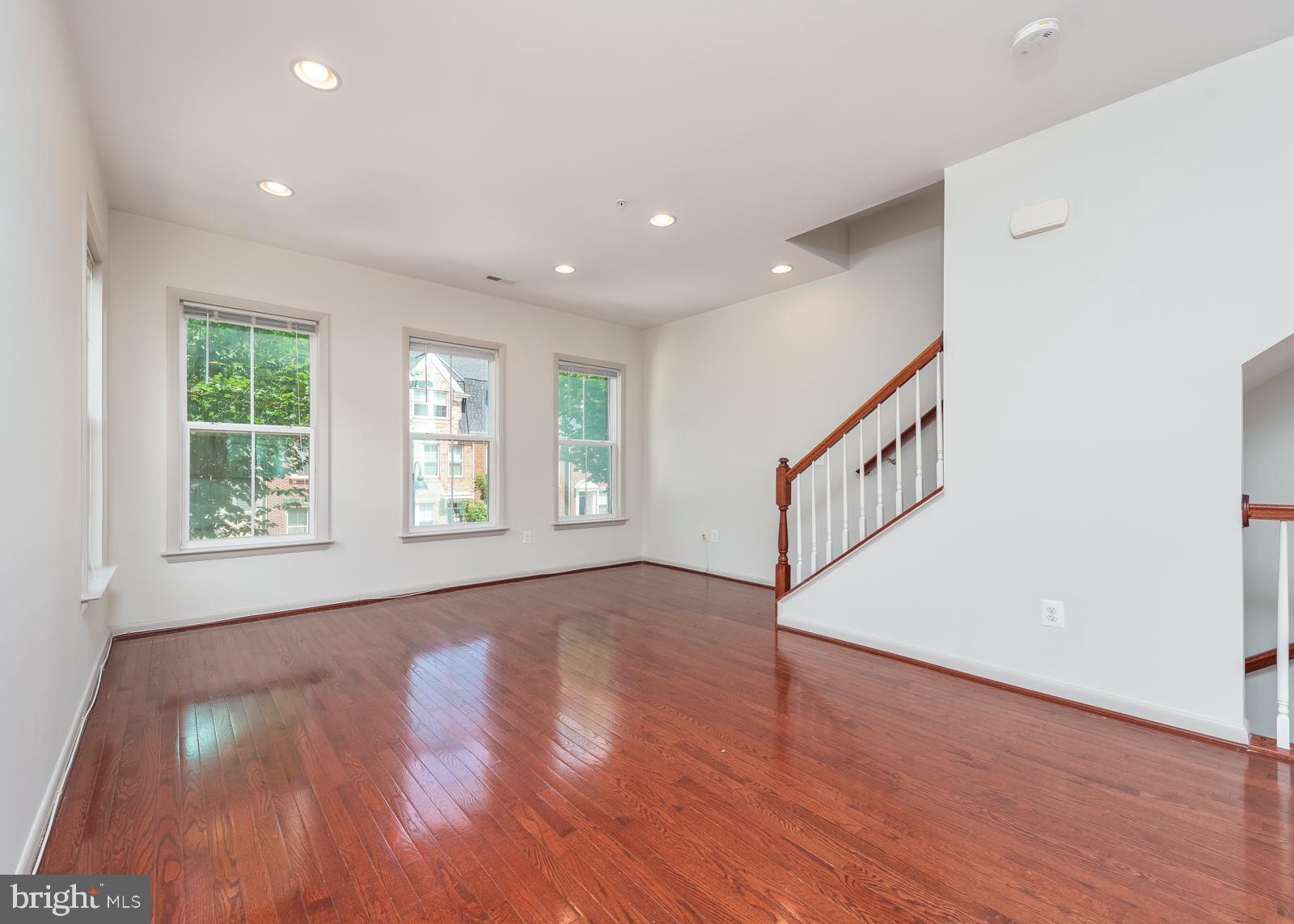 CROWN FARM - Residential Lease