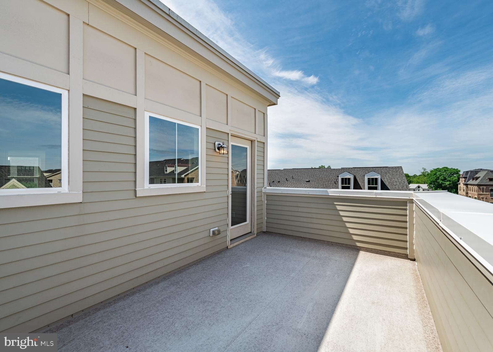 CROWN FARM - Residential Lease