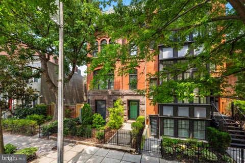 Photo of 1517 P Street NW #3, WASHINGTON, DC 20005 (MLS # DCDC2260260)