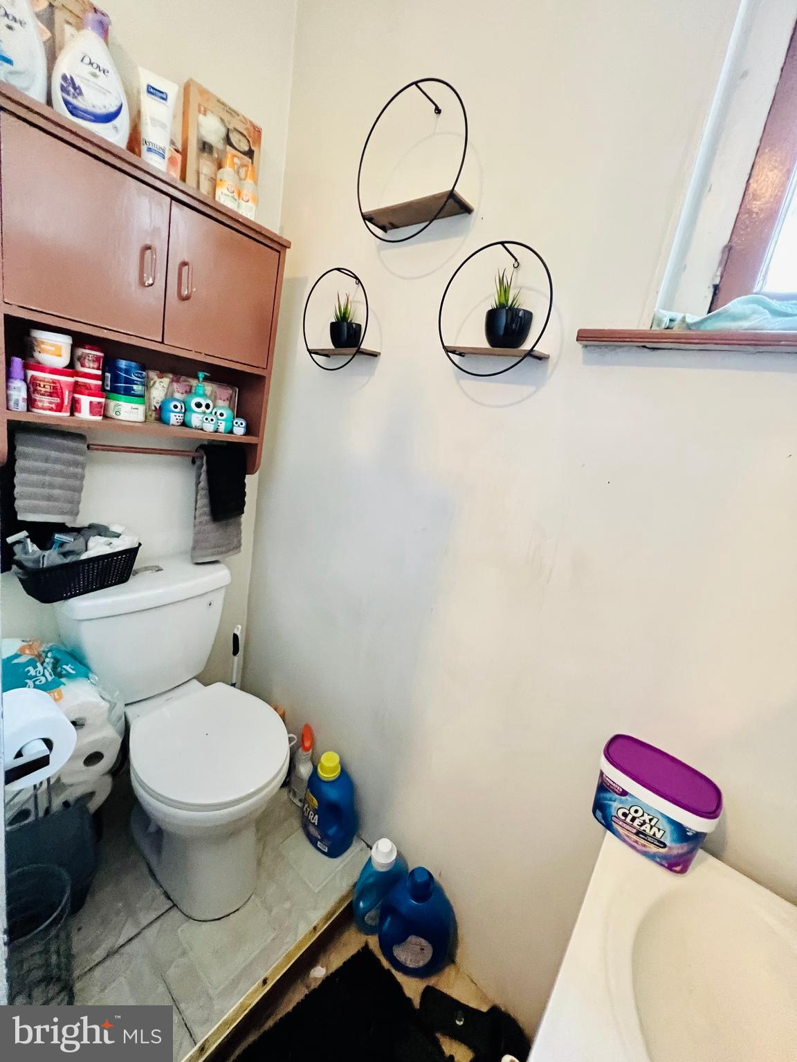 TEMPLE UNIVERSITY - Residential Income