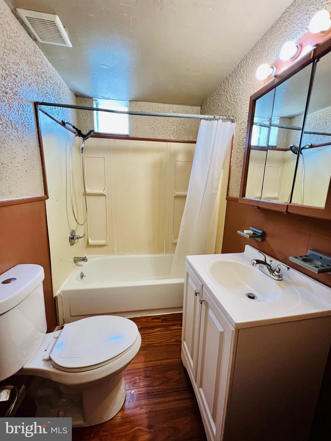 TEMPLE UNIVERSITY - Residential Income