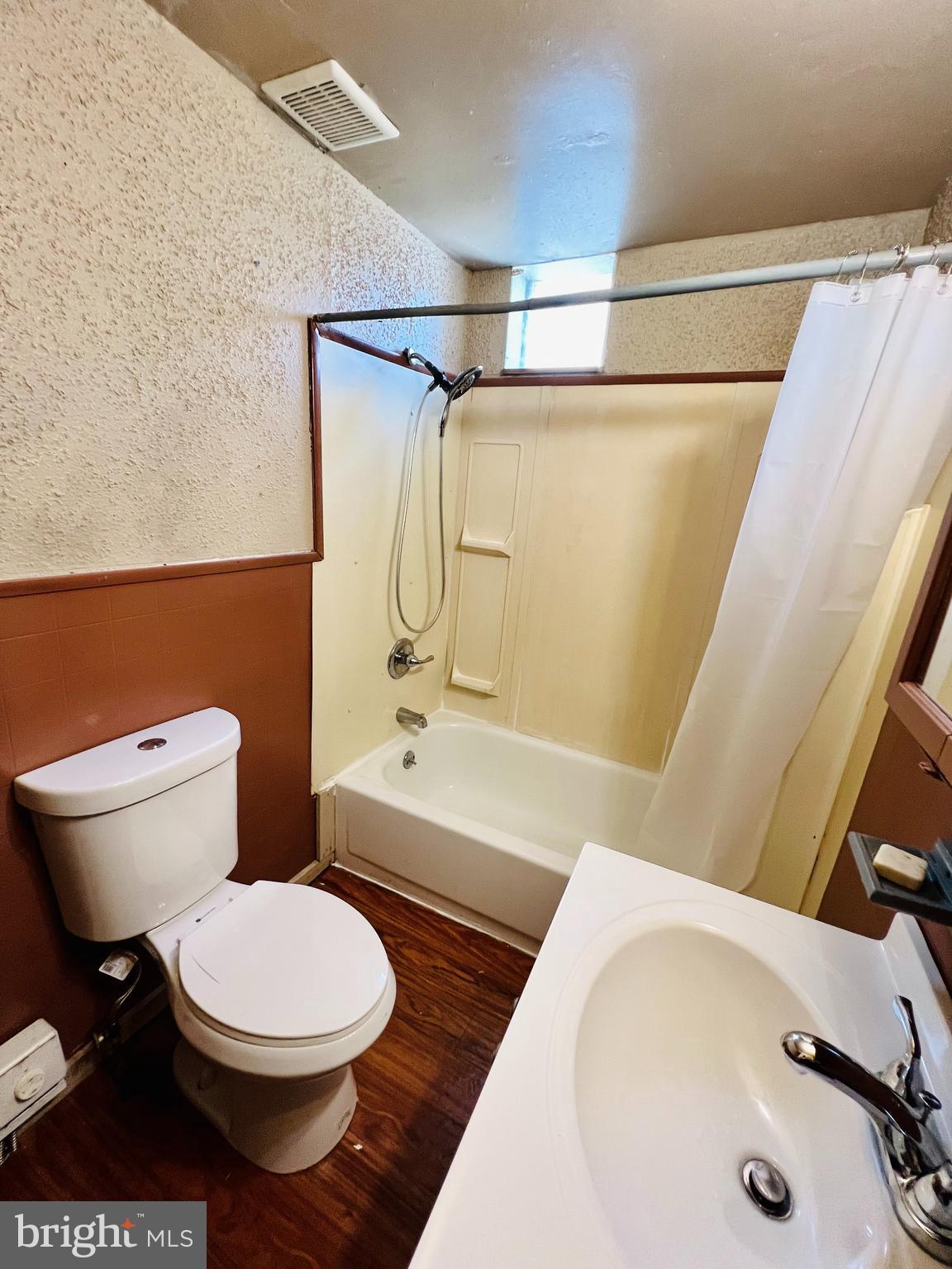 TEMPLE UNIVERSITY - Residential Income