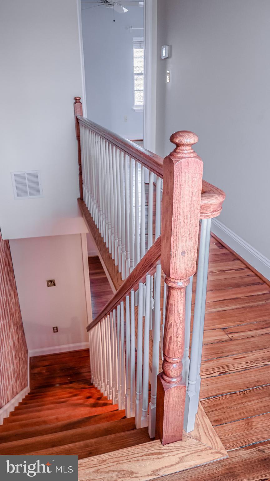 FEDERAL HILL HISTORIC DISTRICT - Residential Lease