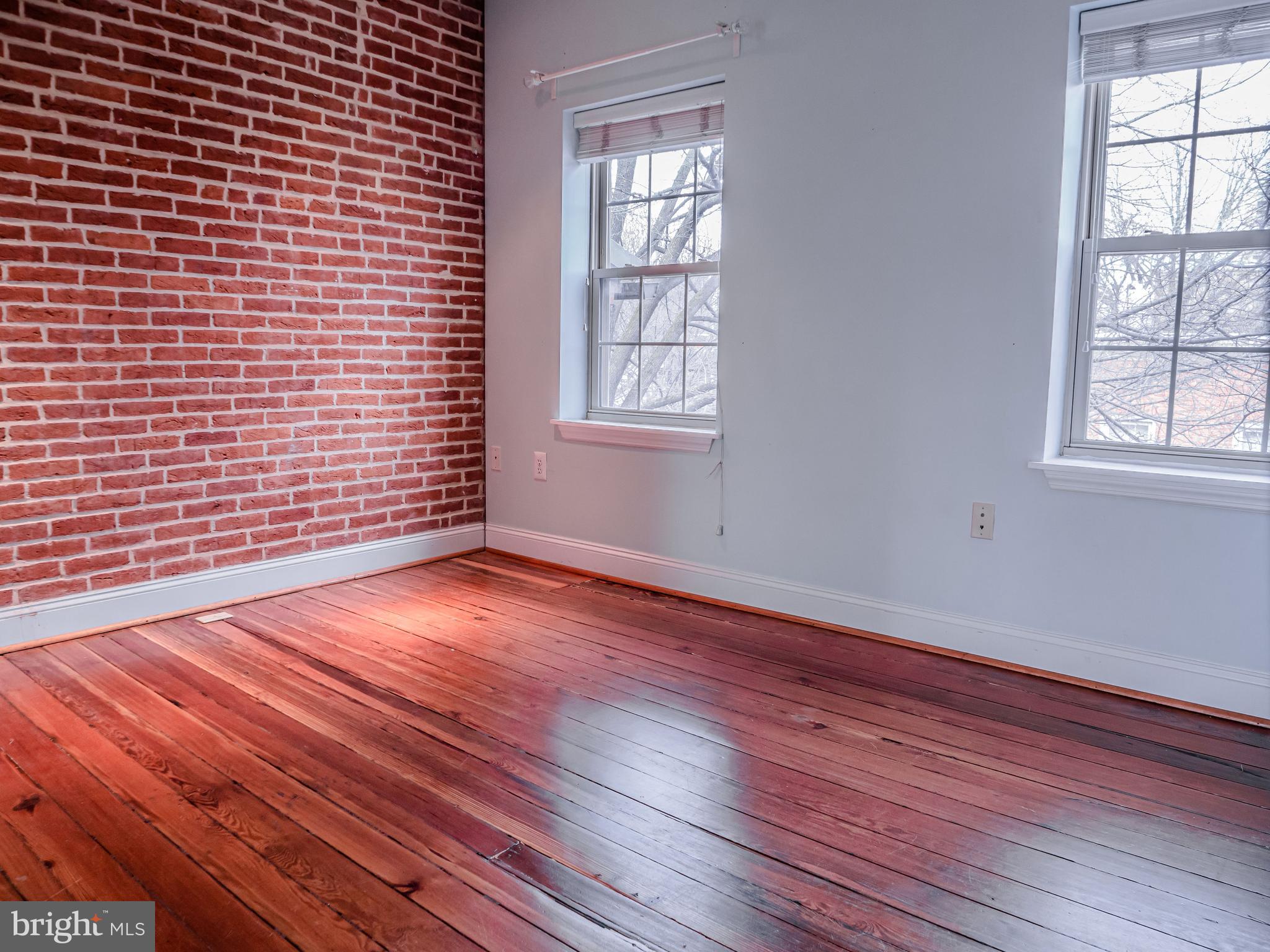 FEDERAL HILL HISTORIC DISTRICT - Residential Lease