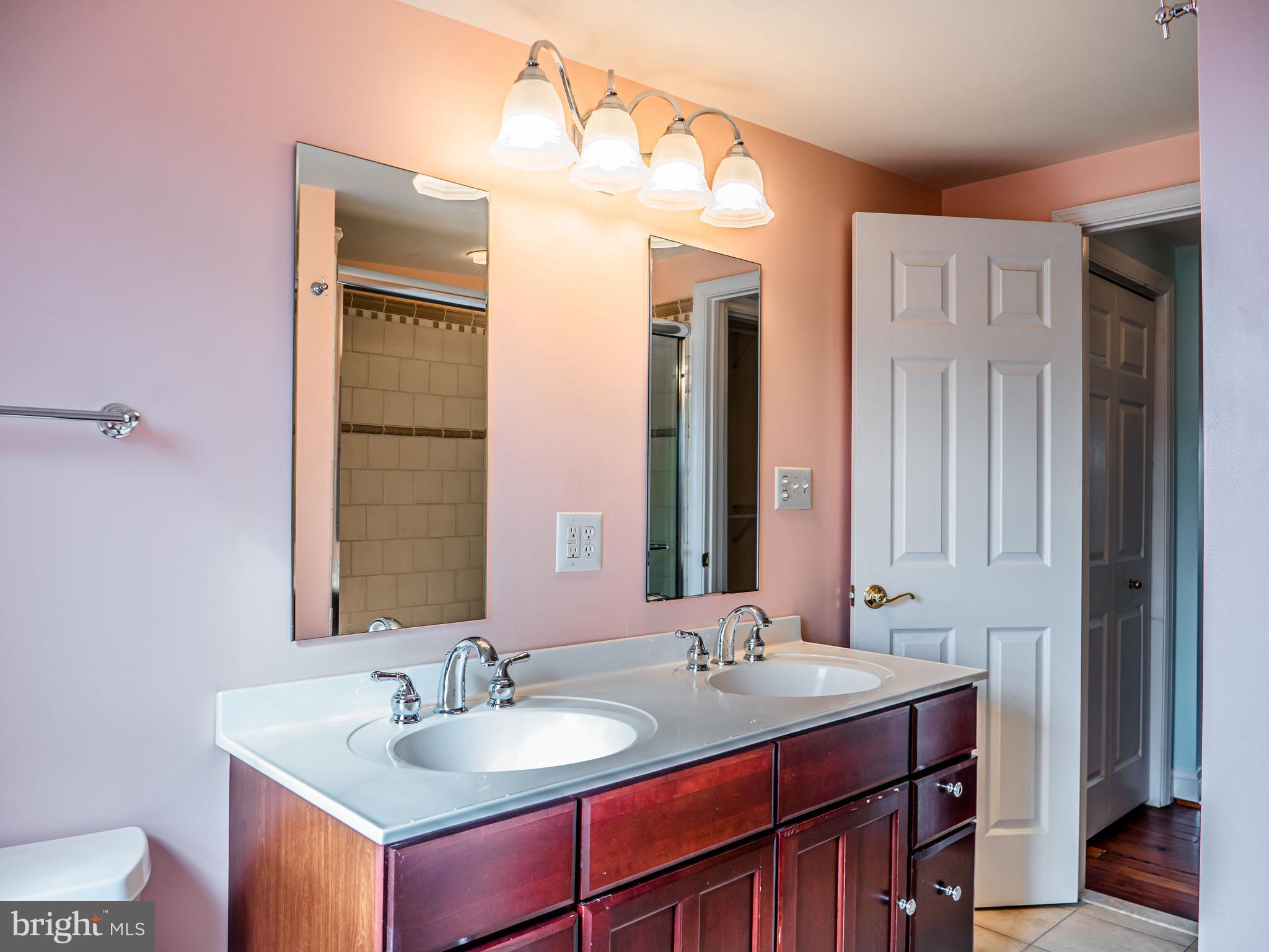 FEDERAL HILL HISTORIC DISTRICT - Residential Lease