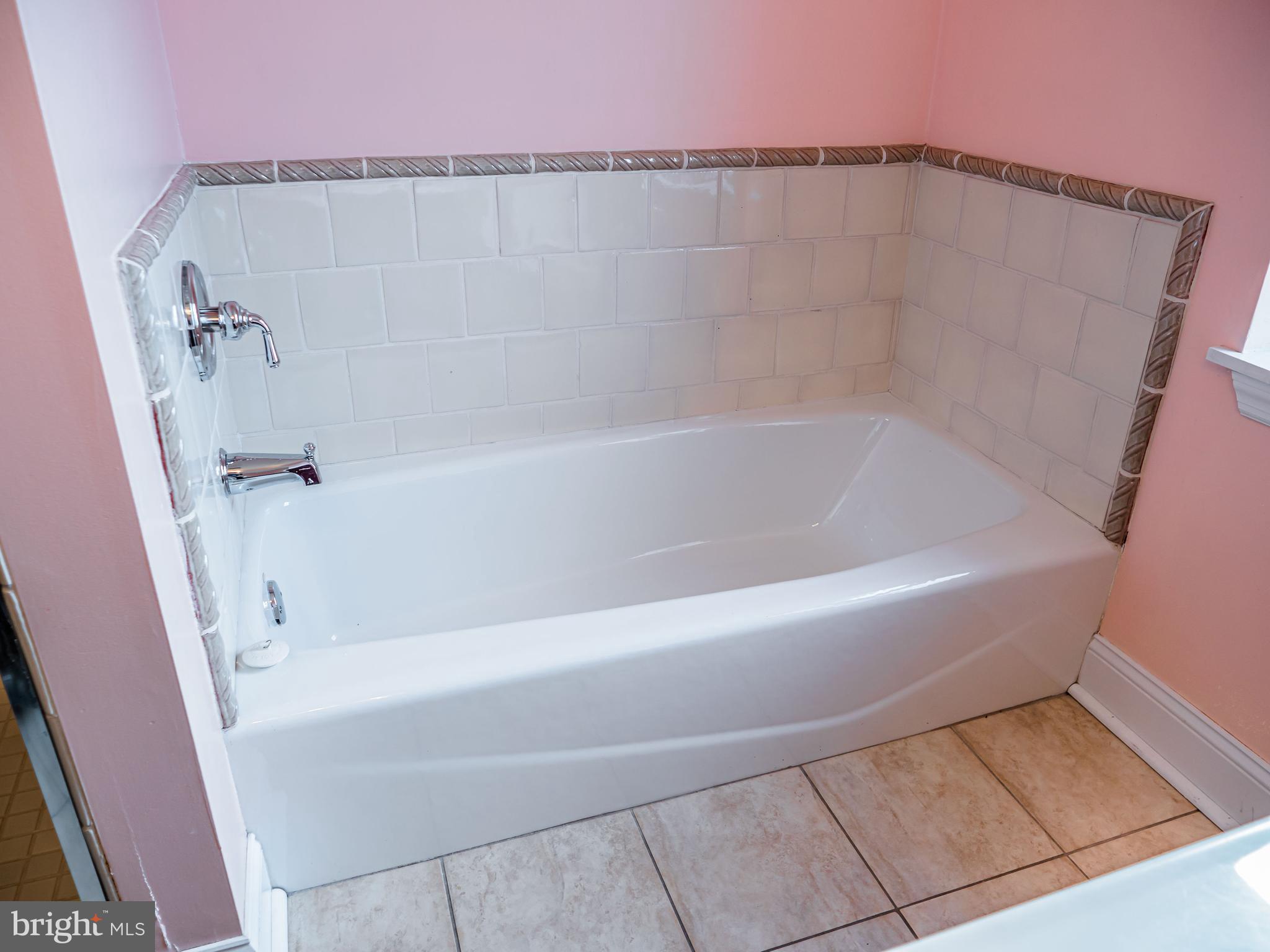 FEDERAL HILL HISTORIC DISTRICT - Residential Lease