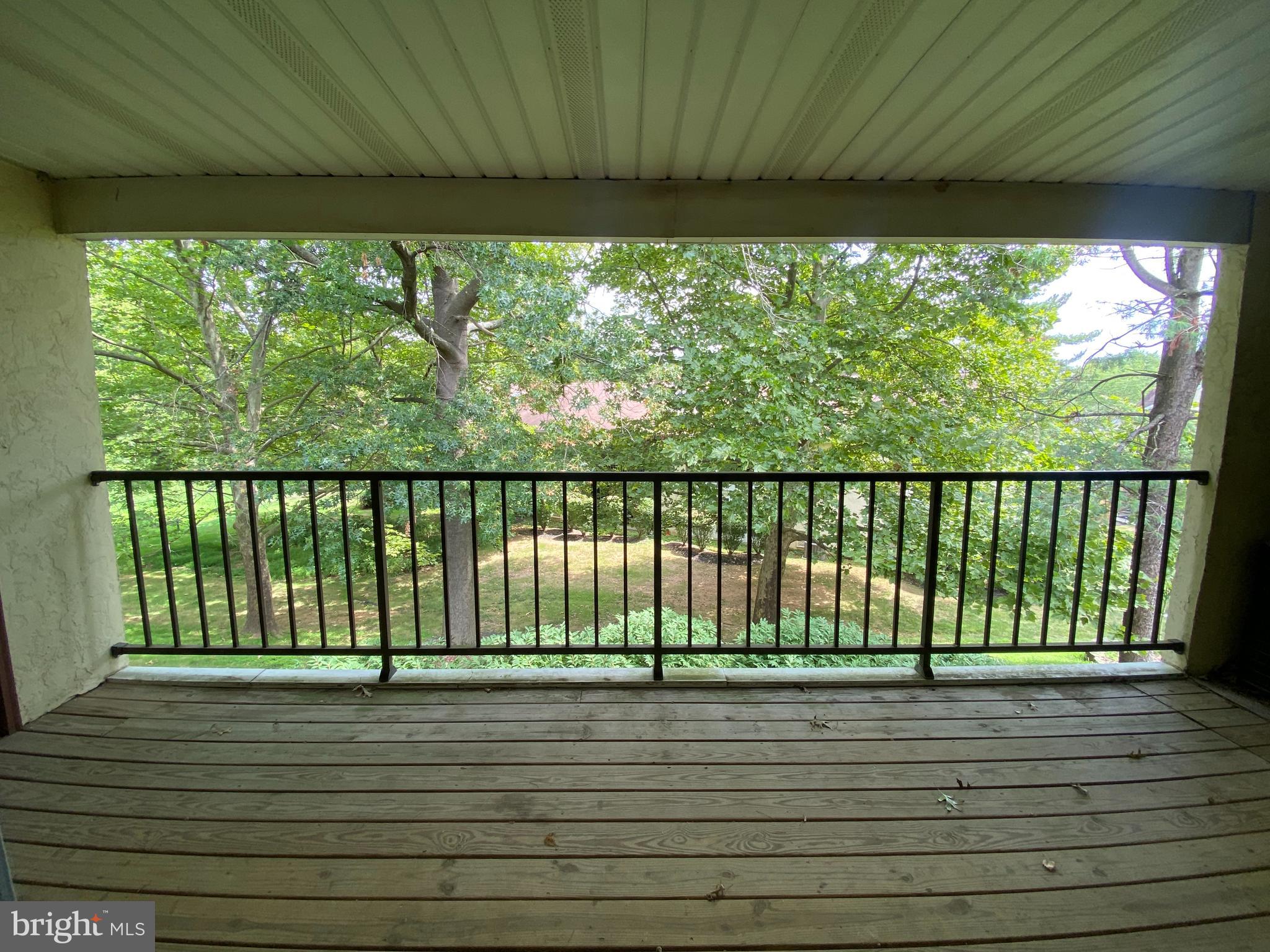 VALLEY STREAM - Residential Lease