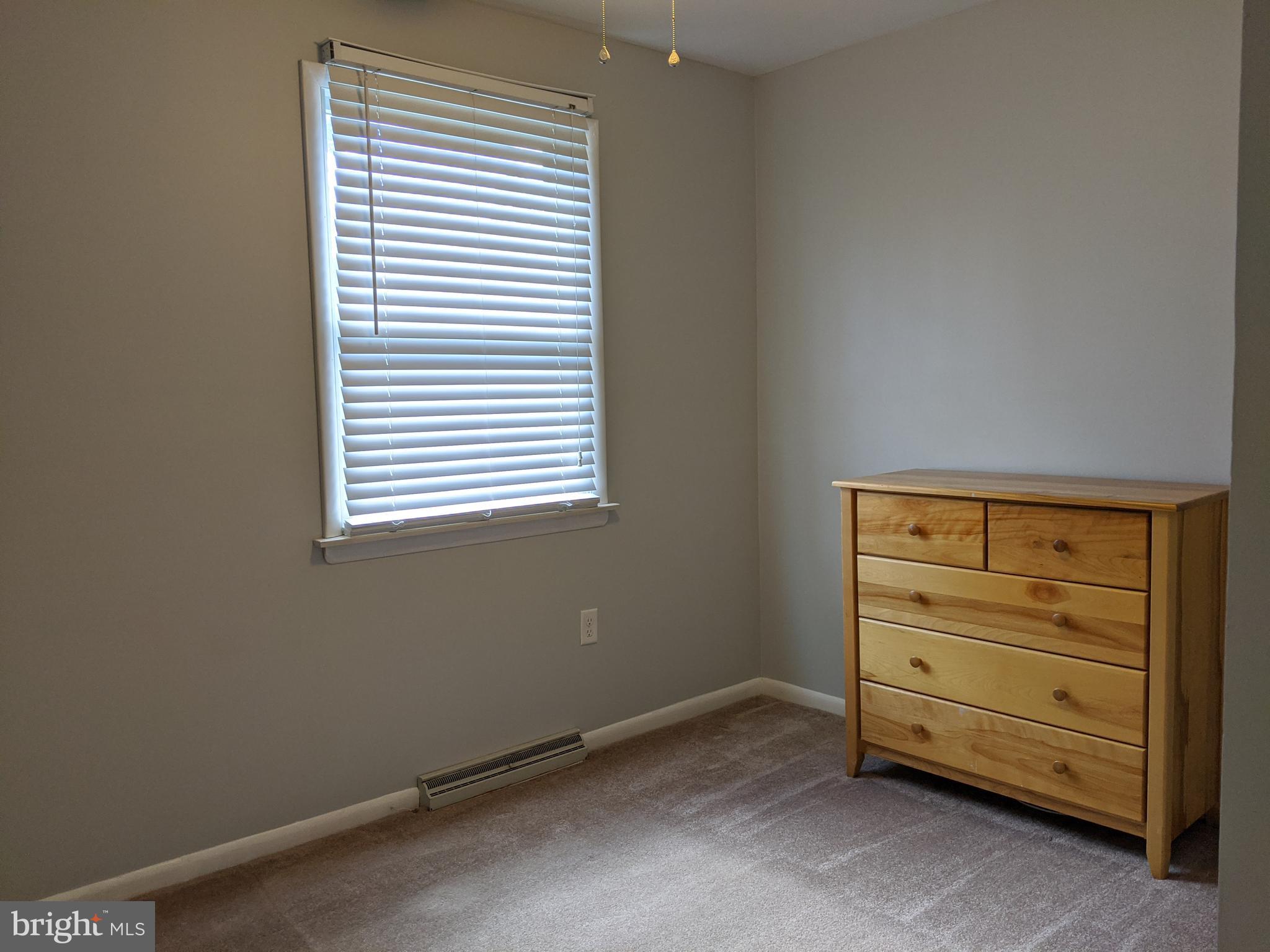 CATONSVILLE MANOR - Residential