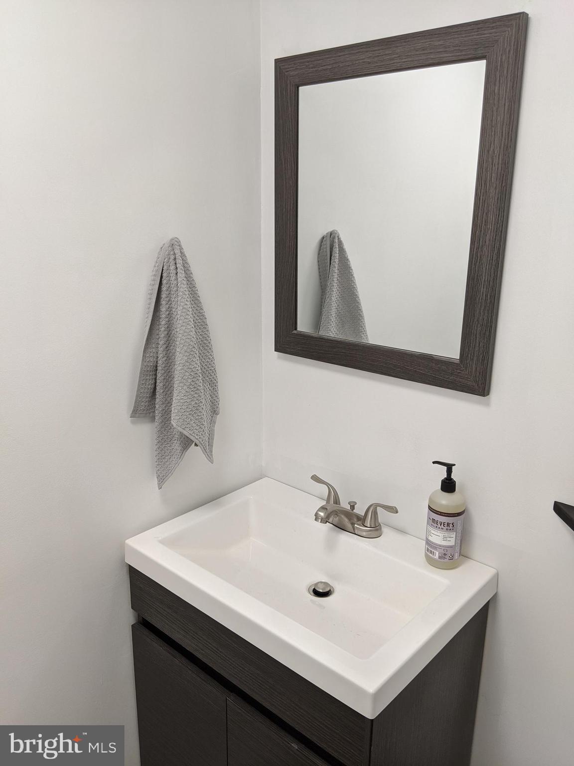 CATONSVILLE MANOR - Residential