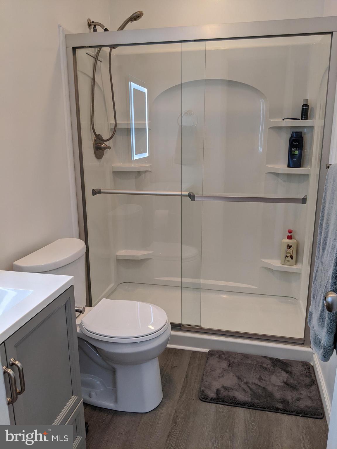 CATONSVILLE MANOR - Residential