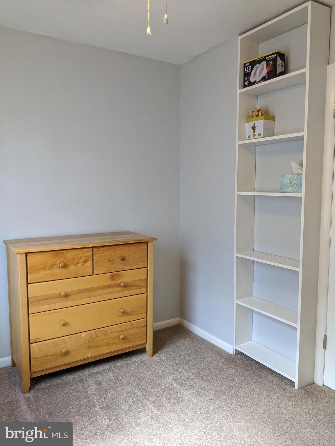 CATONSVILLE MANOR - Residential