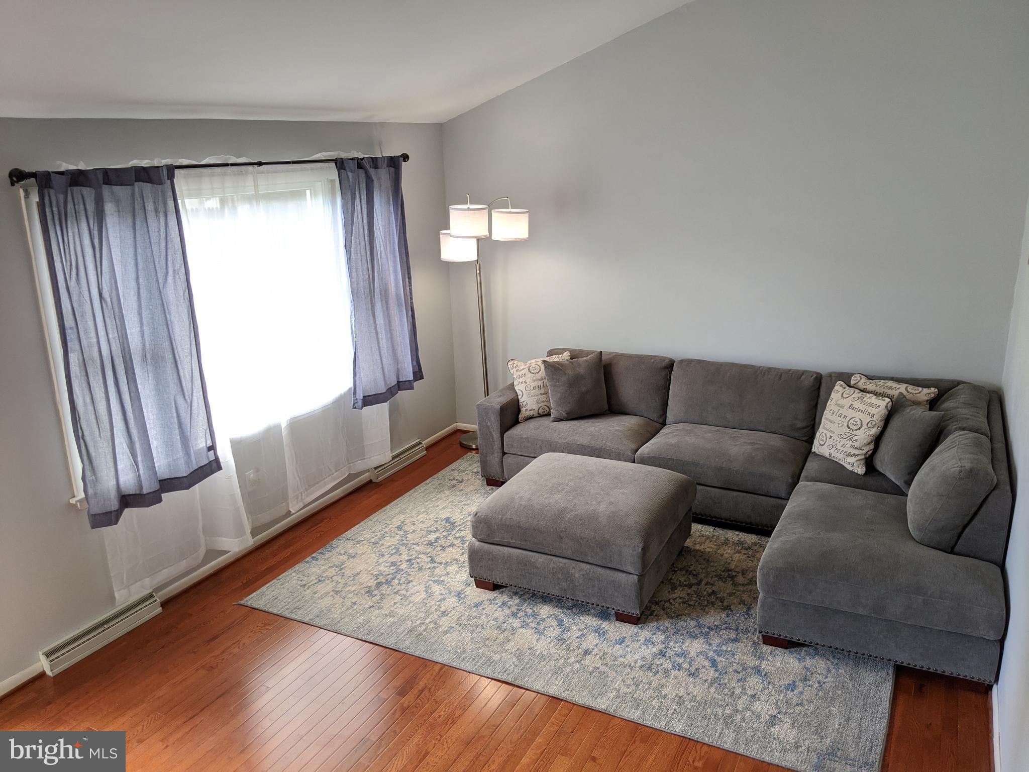 CATONSVILLE MANOR - Residential