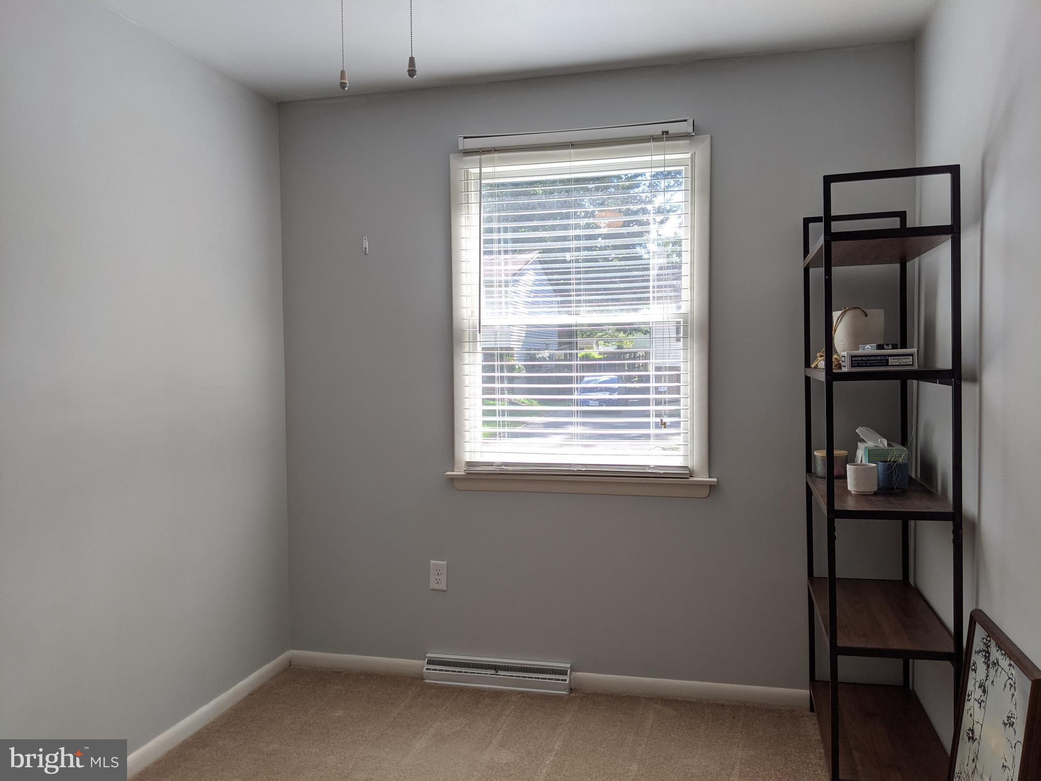 CATONSVILLE MANOR - Residential