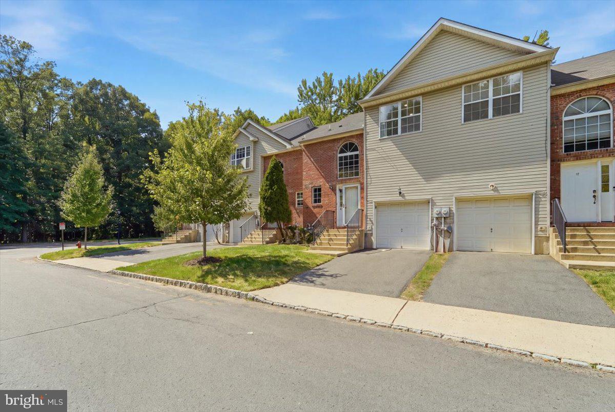 130 ORCHID LANE