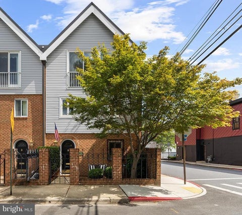 Condo For Sale - 313 Fourth Street St<br/> Anne Arundel County, ANNAPOLIS, MD 21403