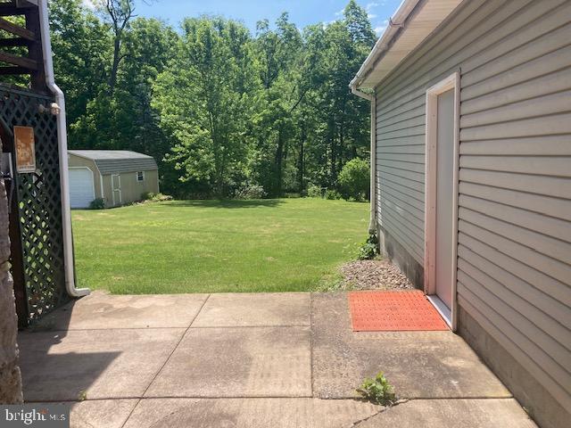 4865 SPRUCE CREEK ROAD