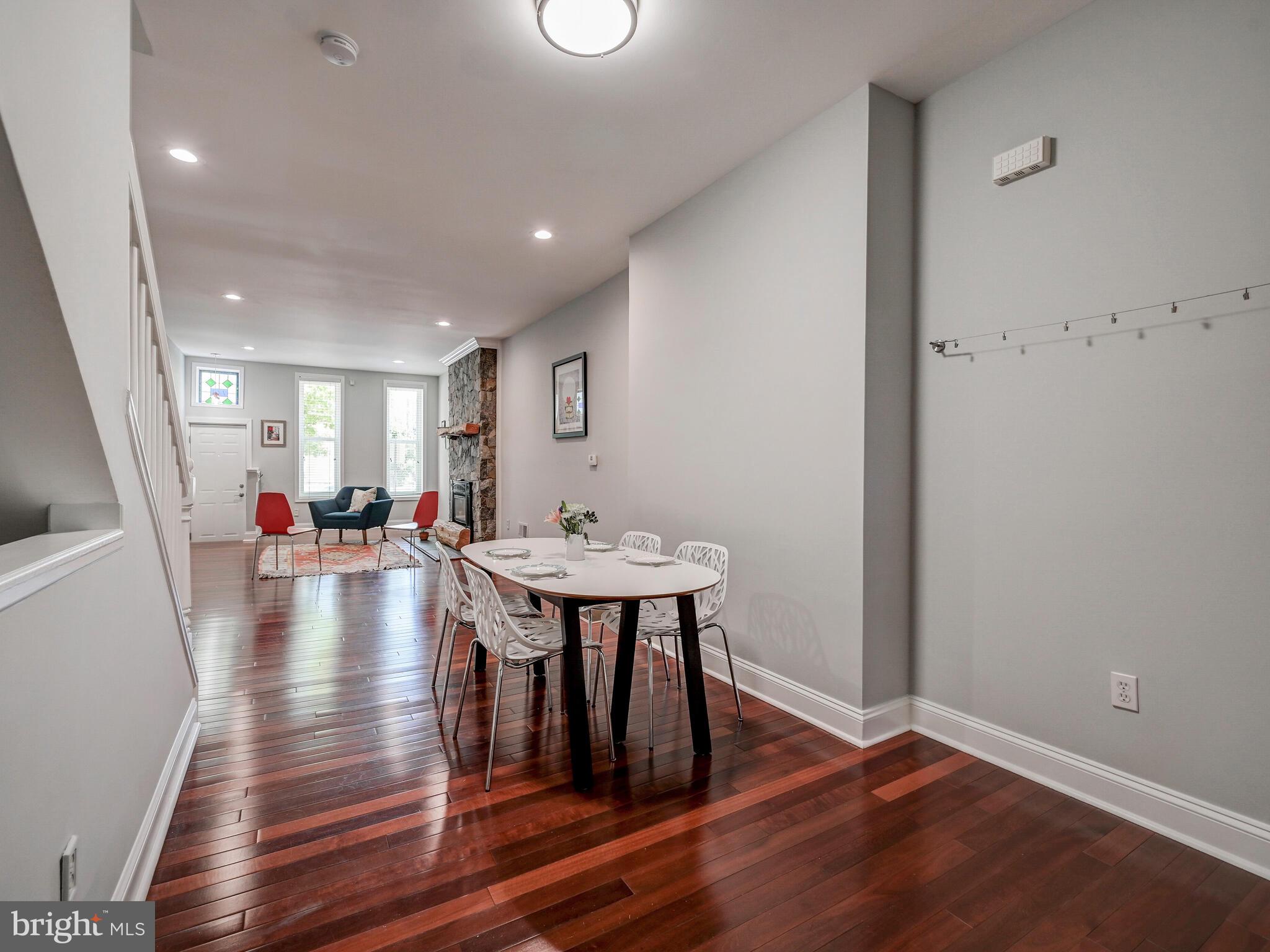 BUTCHER'S HILL - Residential