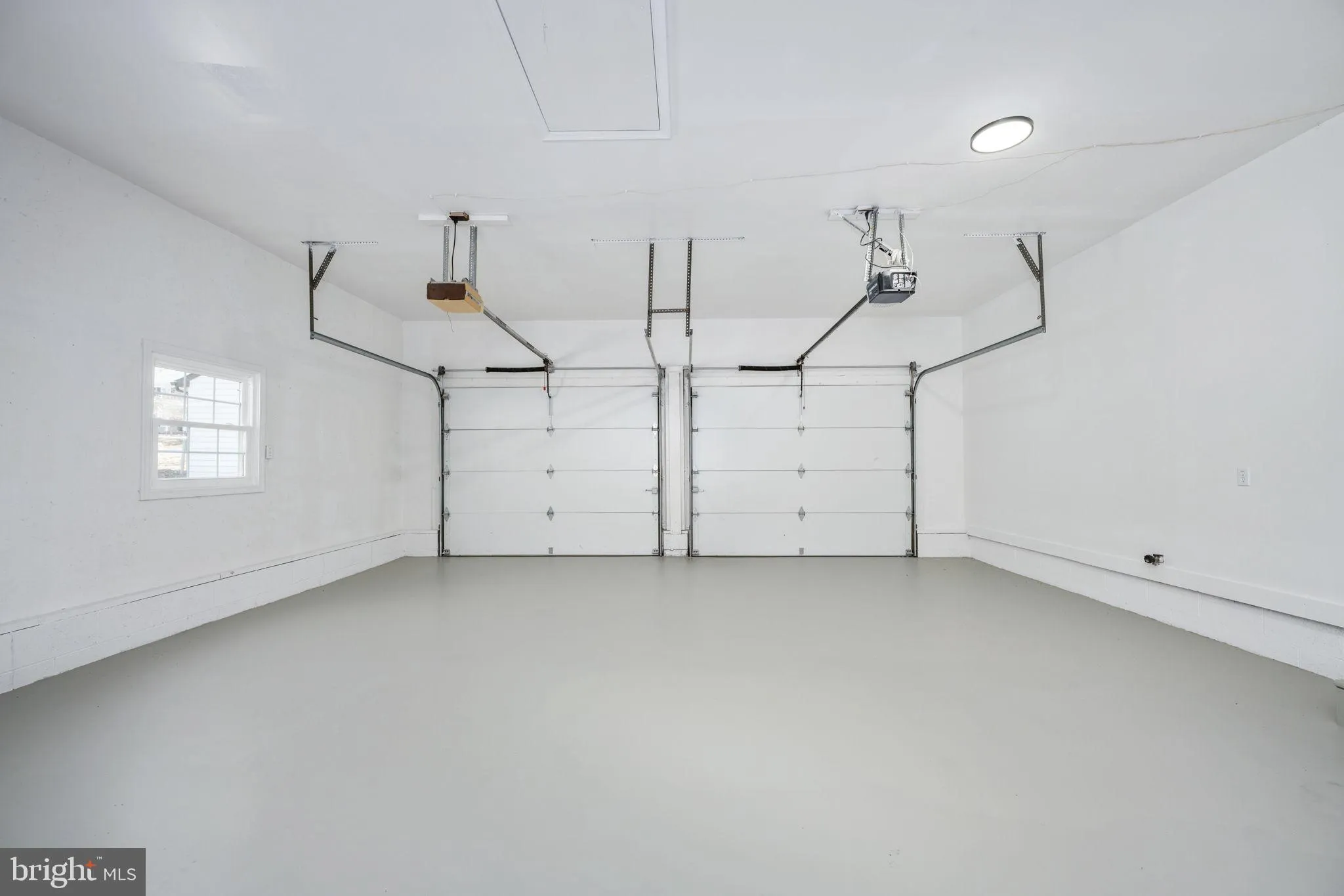 Spotsylvania, Virginia 22551, United States, 3 Bedrooms Bedrooms, ,3 BathroomsBathrooms,Residential,Pending,82030