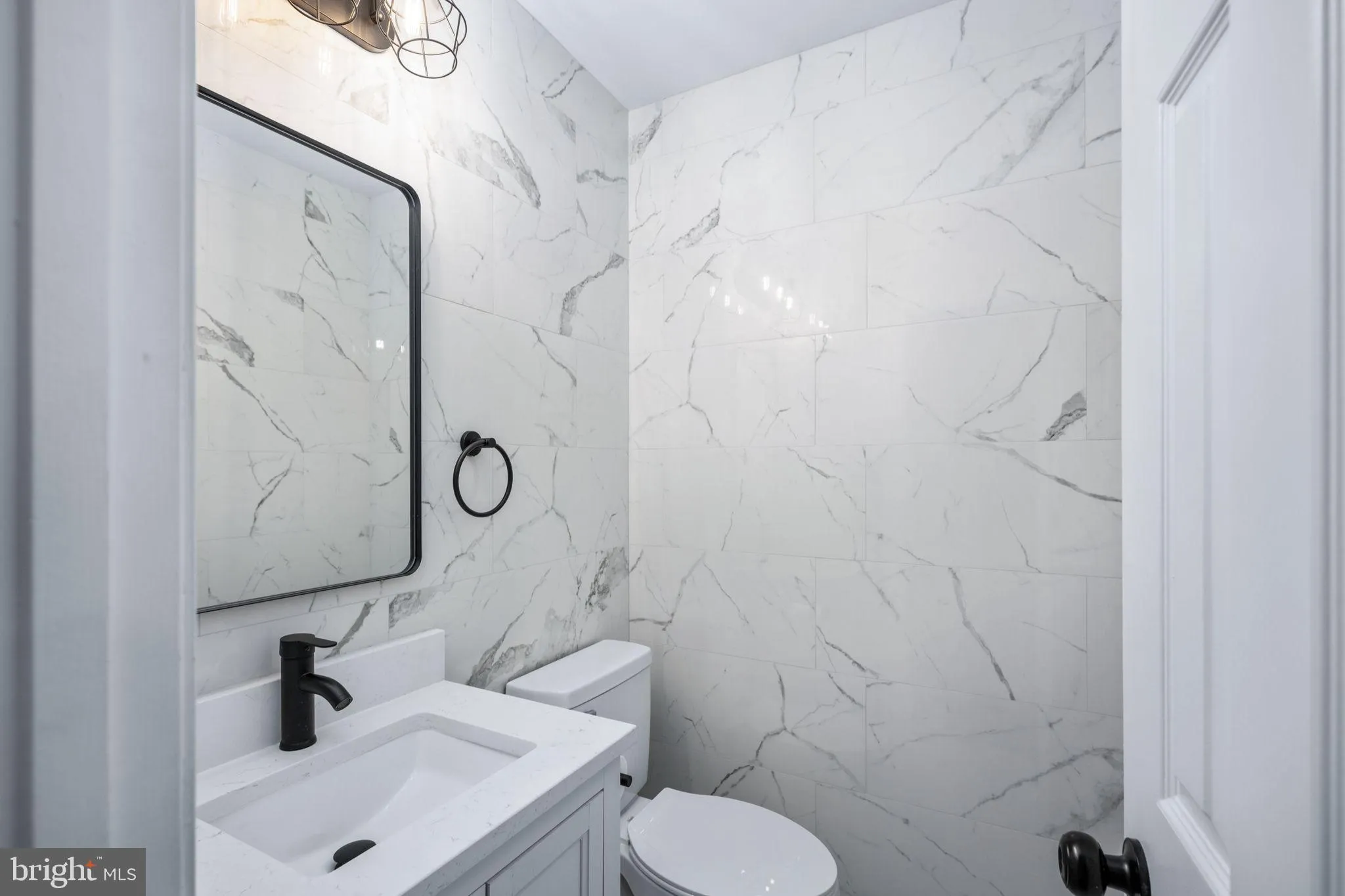 Spotsylvania, Virginia 22551, United States, 3 Bedrooms Bedrooms, ,3 BathroomsBathrooms,Residential,Pending,82030