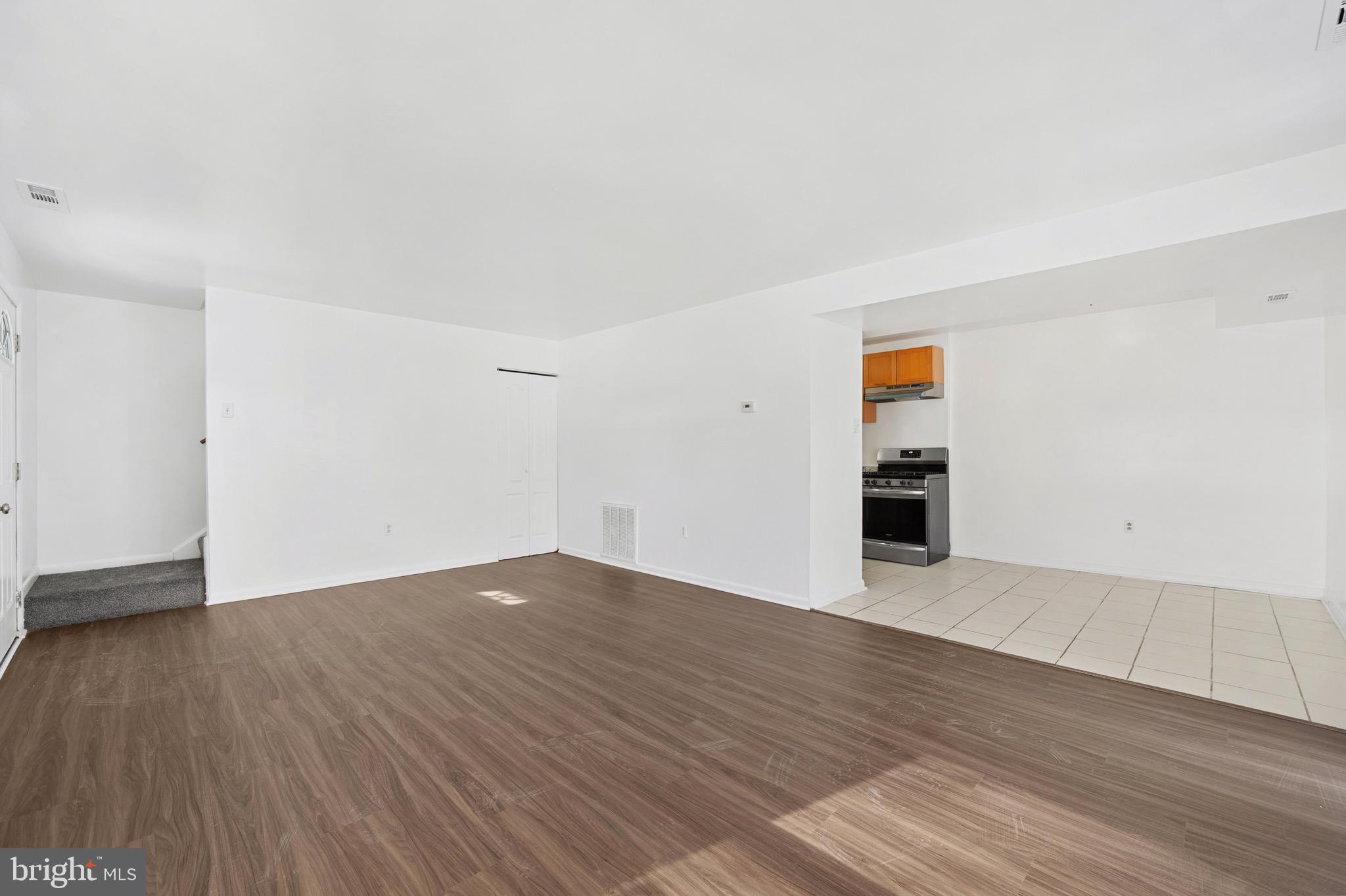 9640 HOMESTEAD COURT F