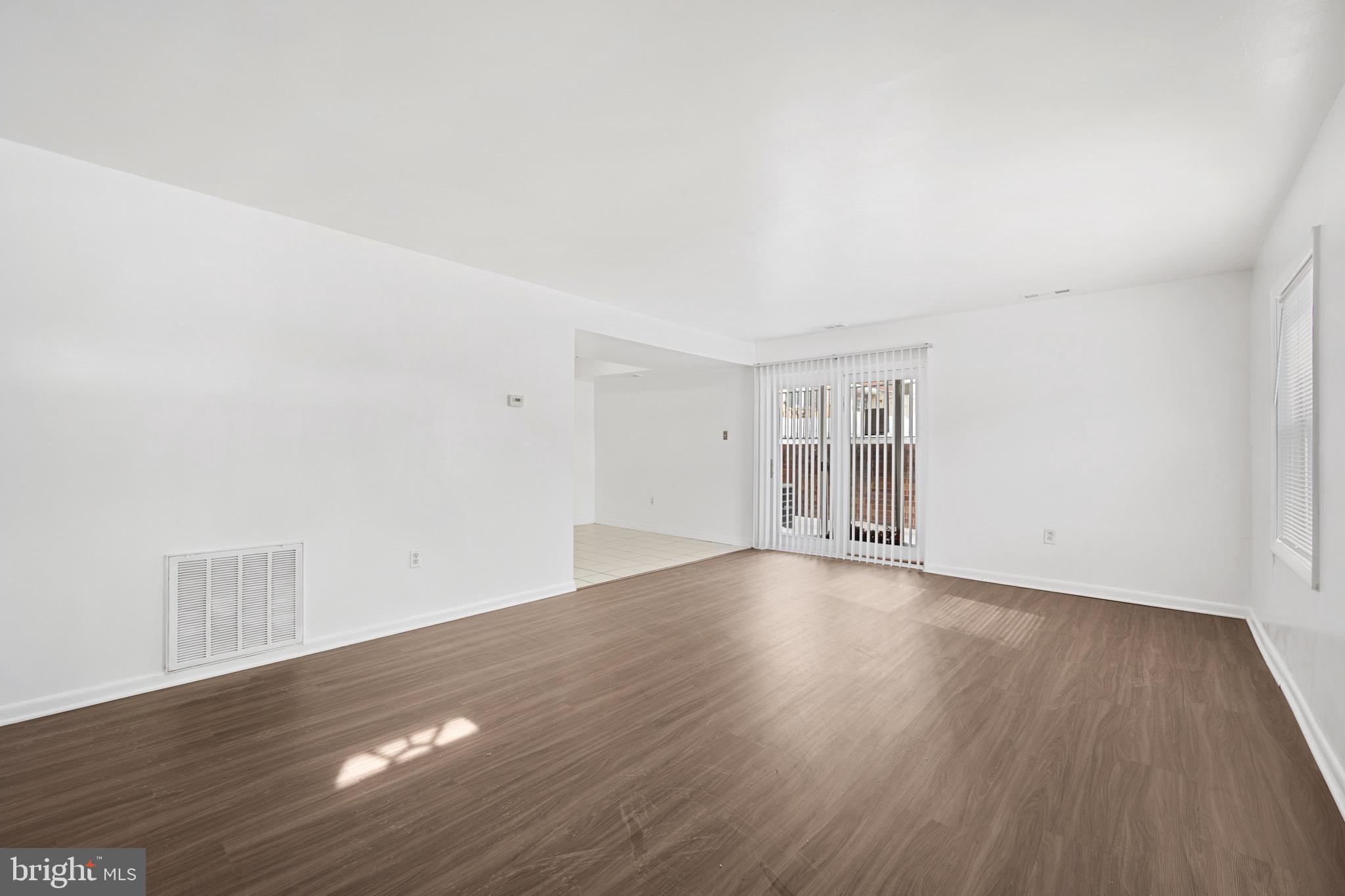 9640 HOMESTEAD COURT F