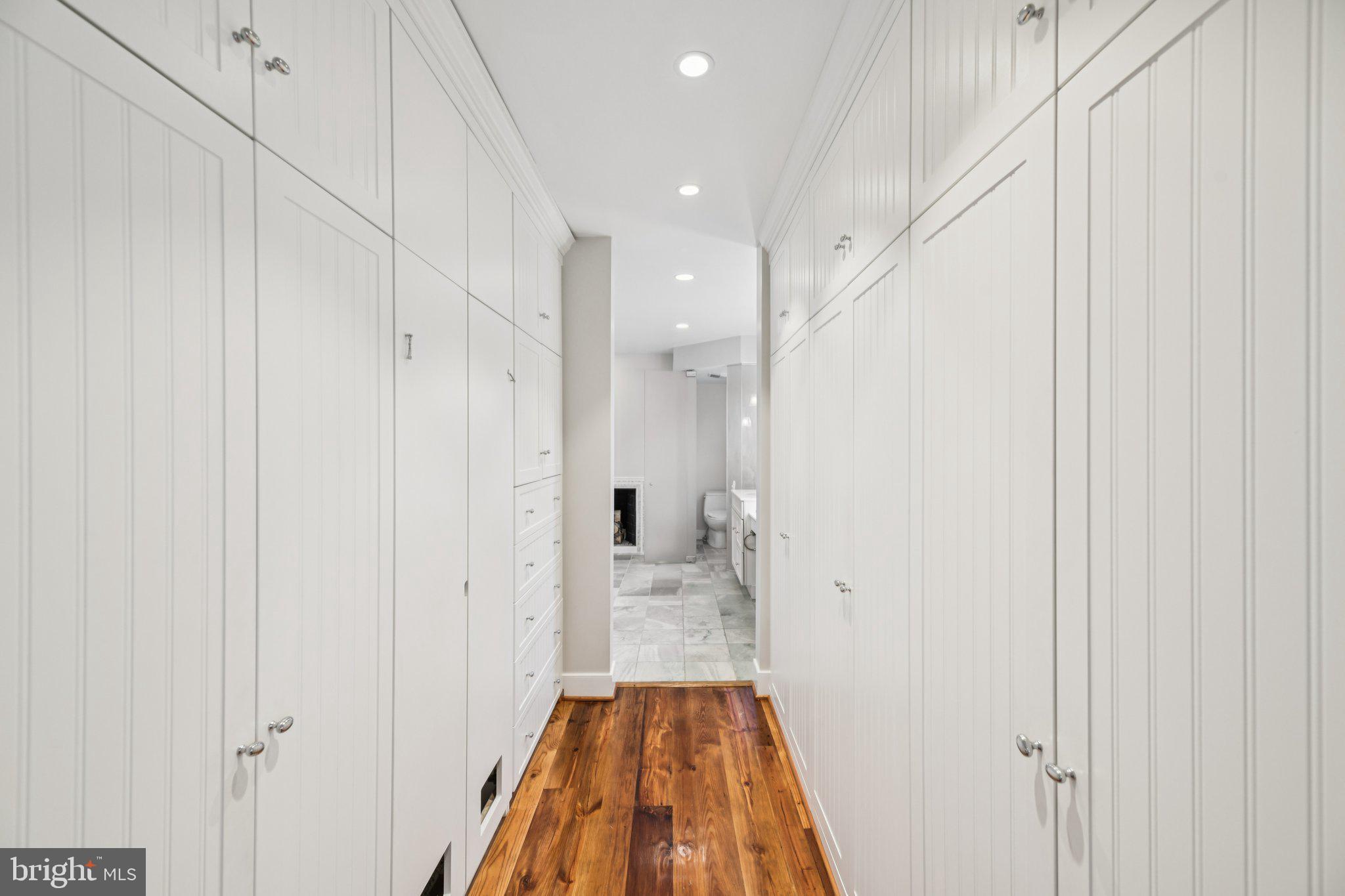 GEORGETOWN - Residential