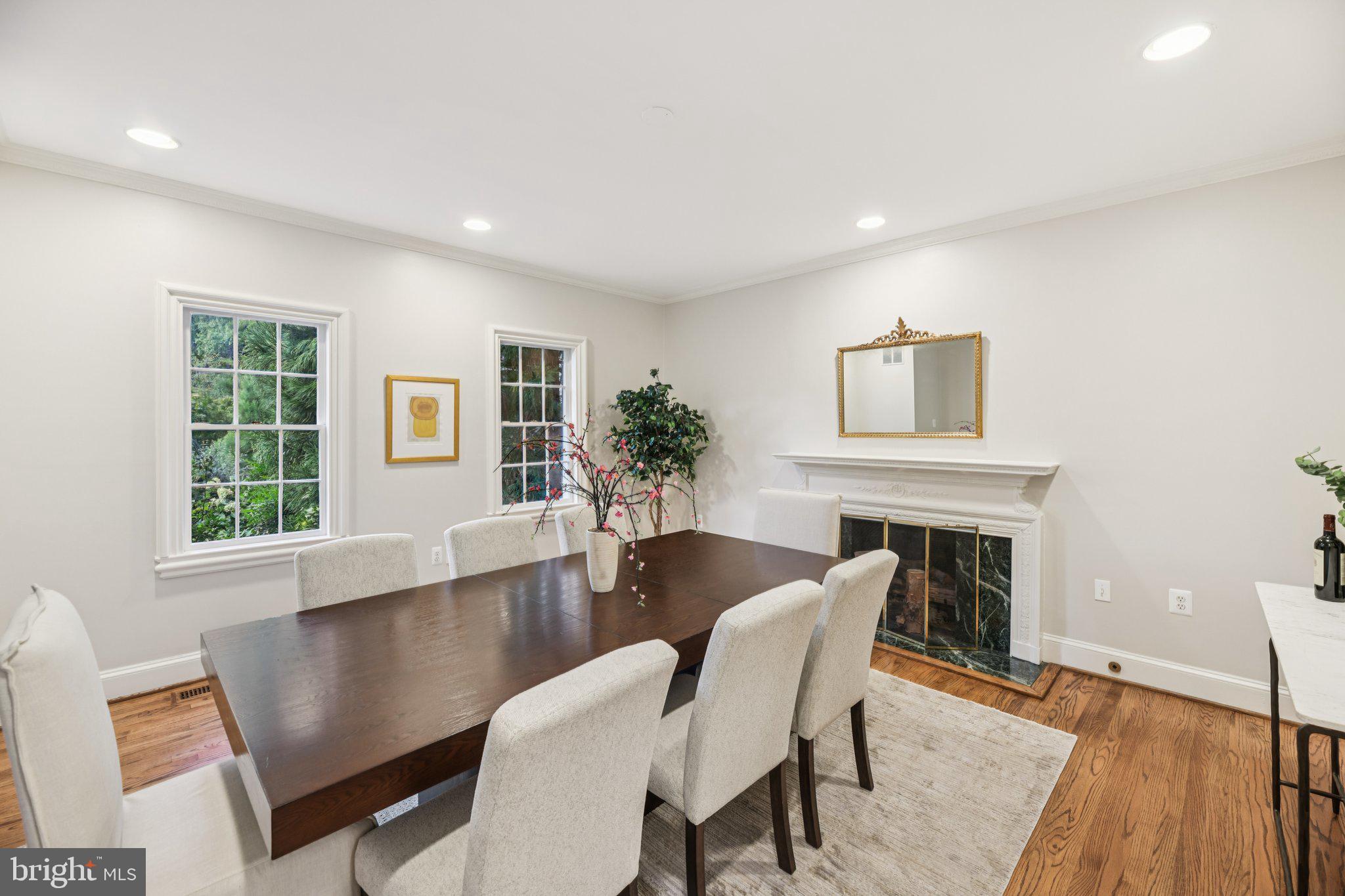 GEORGETOWN - Residential