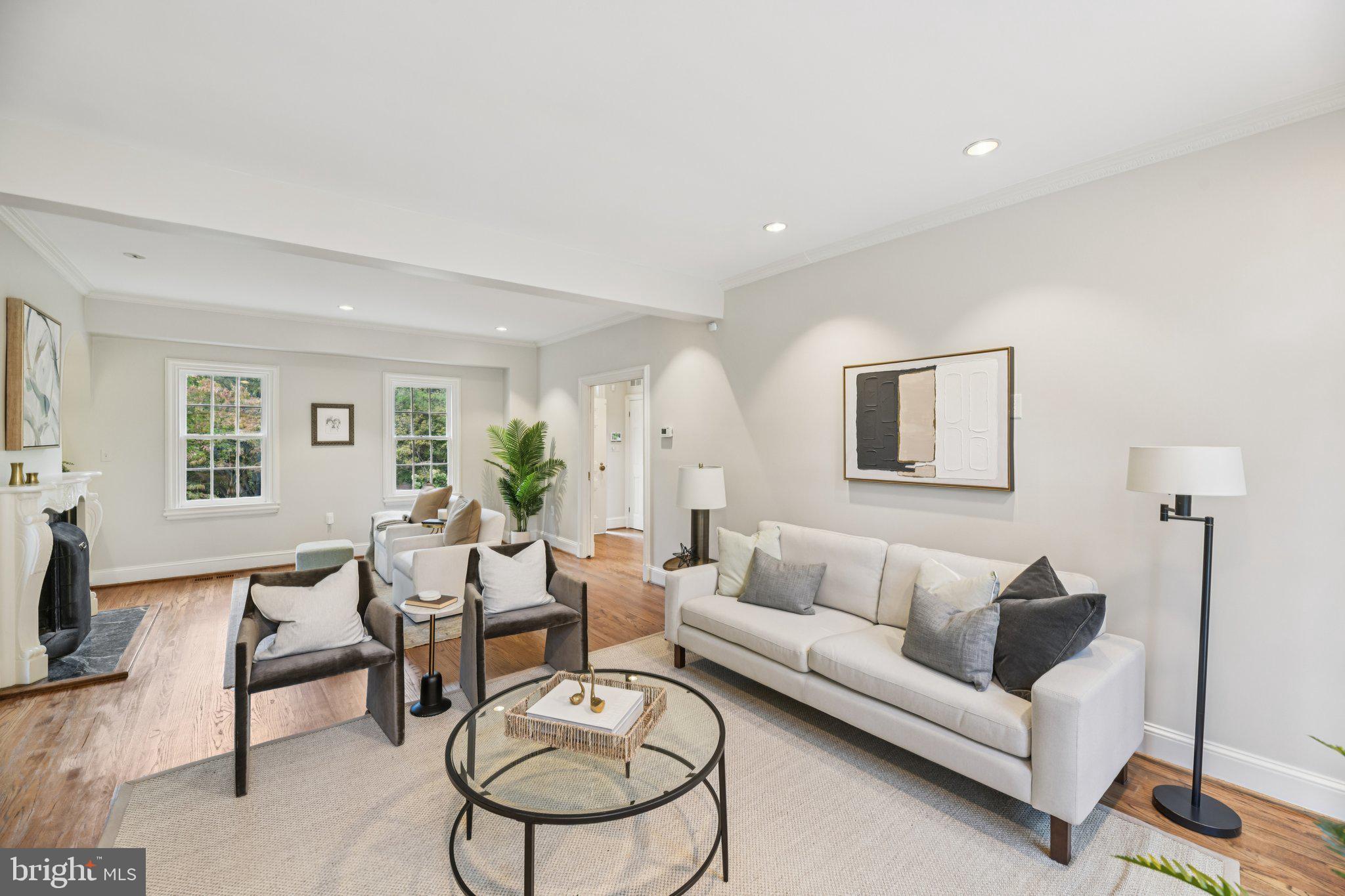GEORGETOWN - Residential