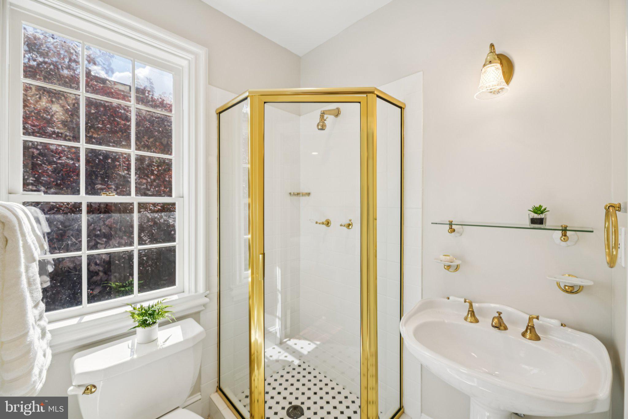 GEORGETOWN - Residential