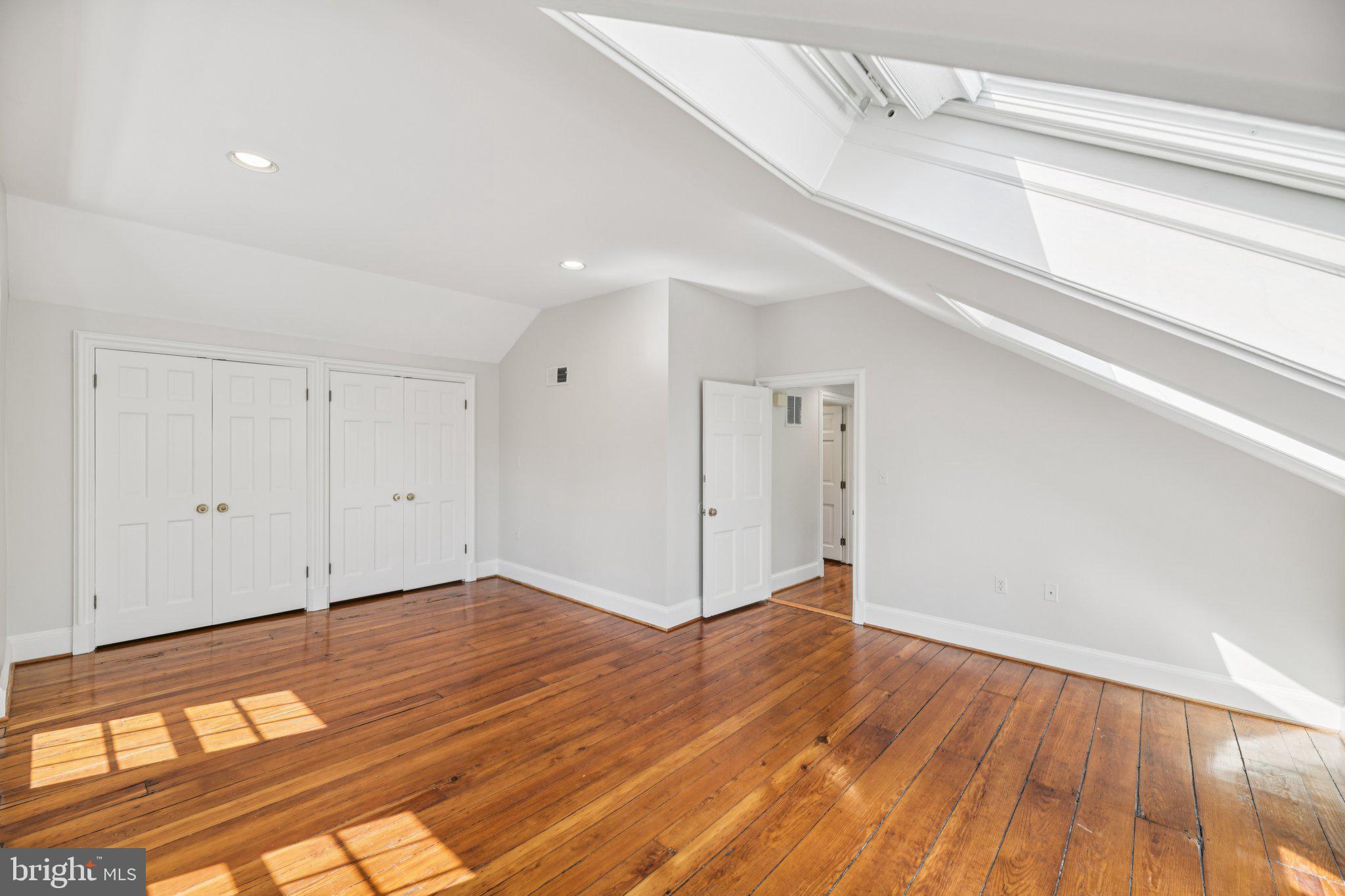 GEORGETOWN - Residential
