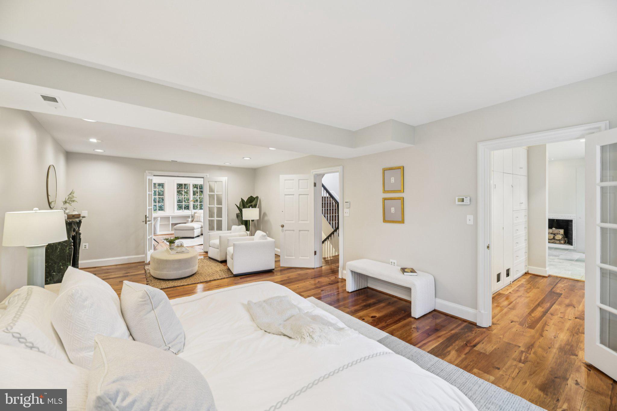 GEORGETOWN - Residential
