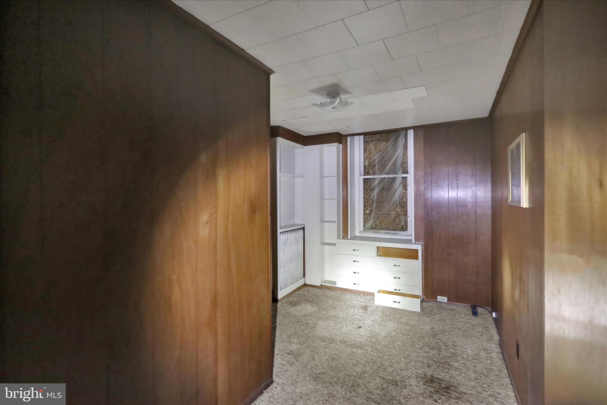 SHILLINGTON - Commercial Sale