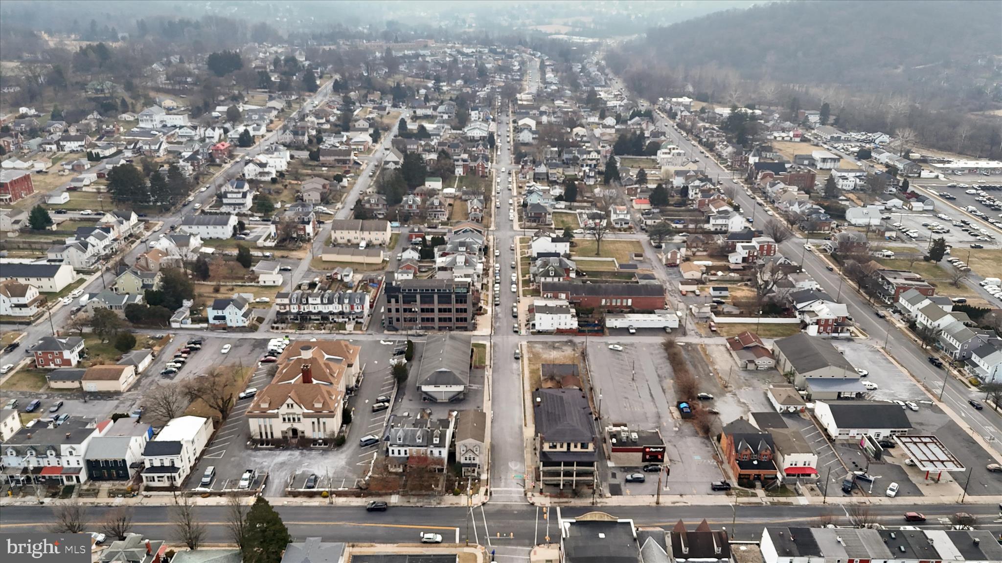 SHILLINGTON - Commercial Sale