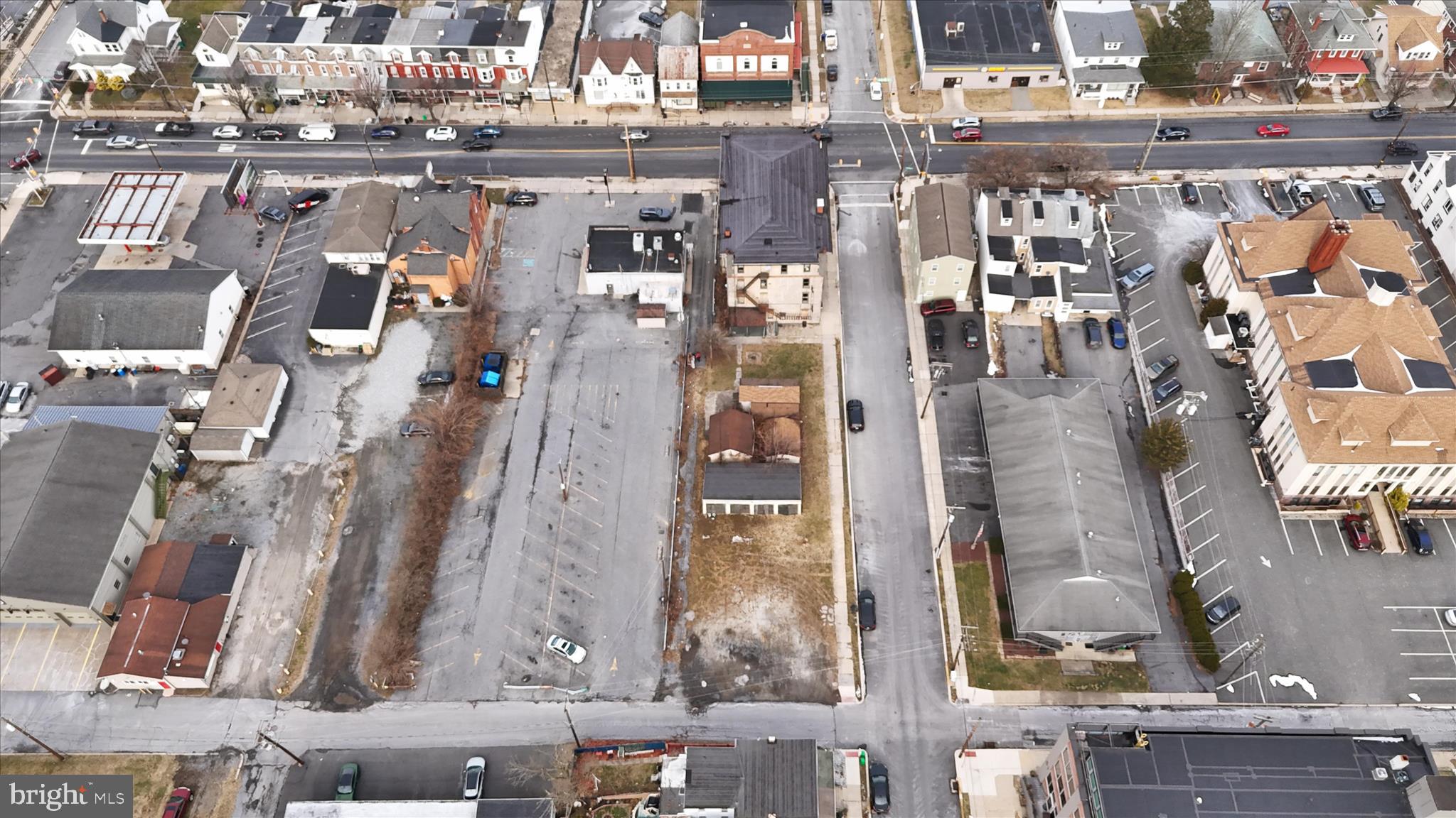 SHILLINGTON - Commercial Sale