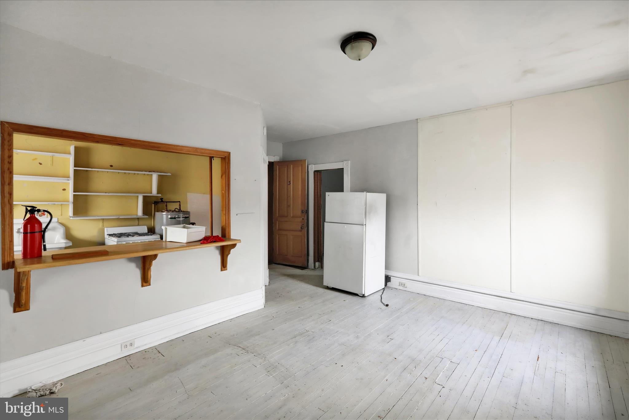 SHILLINGTON - Commercial Sale