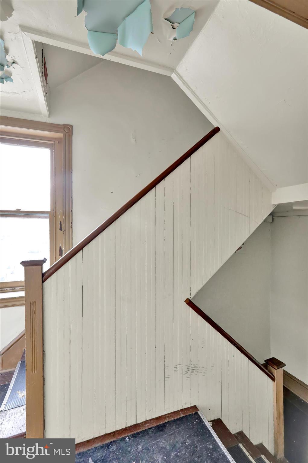 SHILLINGTON - Commercial Sale