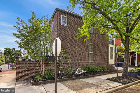 Photo of 902 Oronoco Street, ALEXANDRIA, VA 22314 (MLS # VAAX2060634)