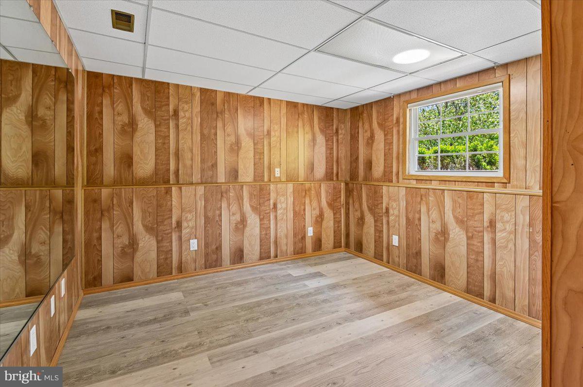 RIDGEFIELD - Residential