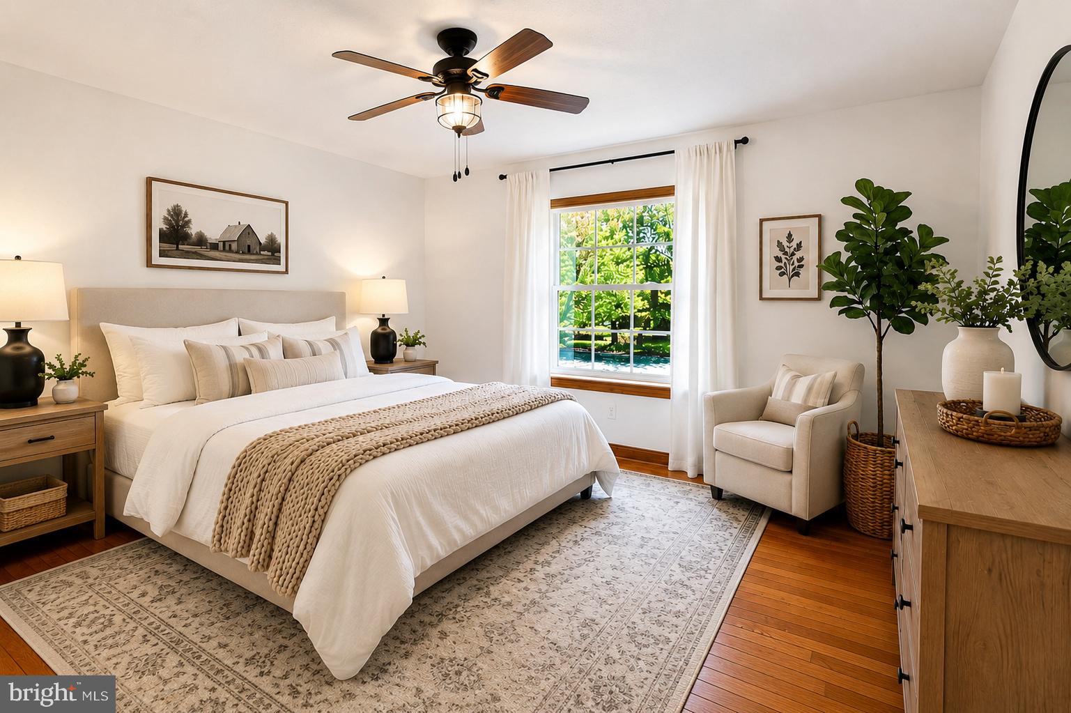 RIDGEFIELD - Residential