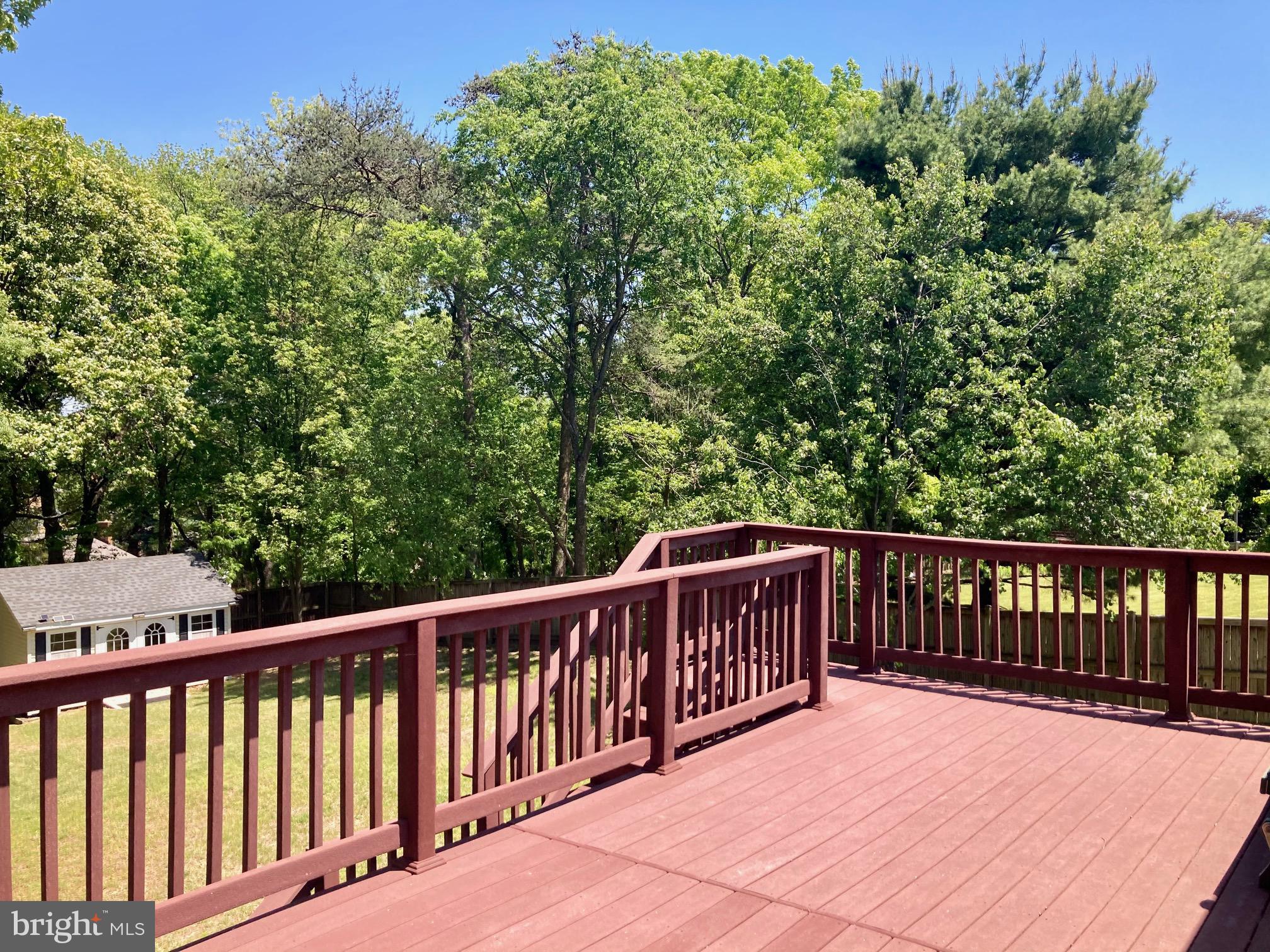 RIDGEFIELD - Residential