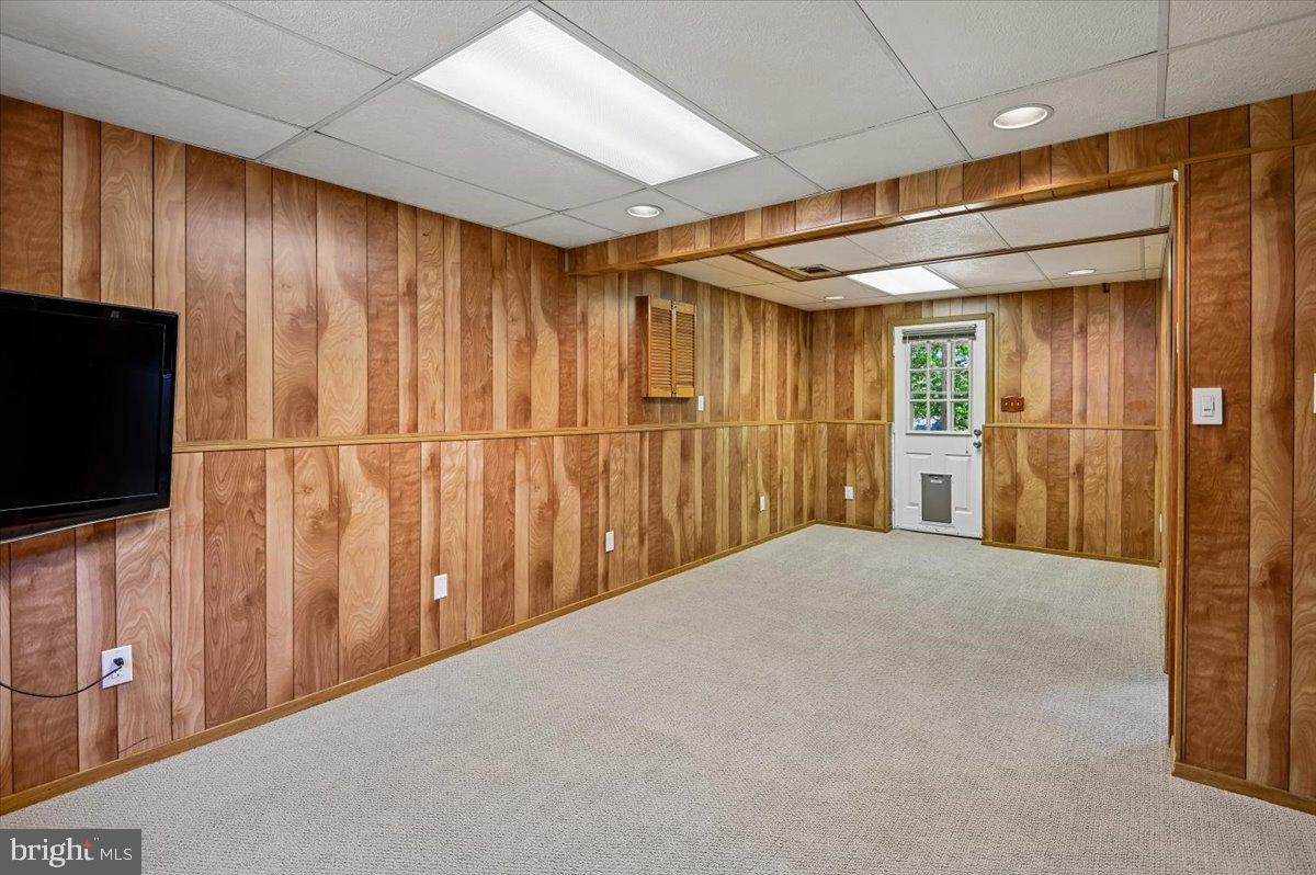 RIDGEFIELD - Residential