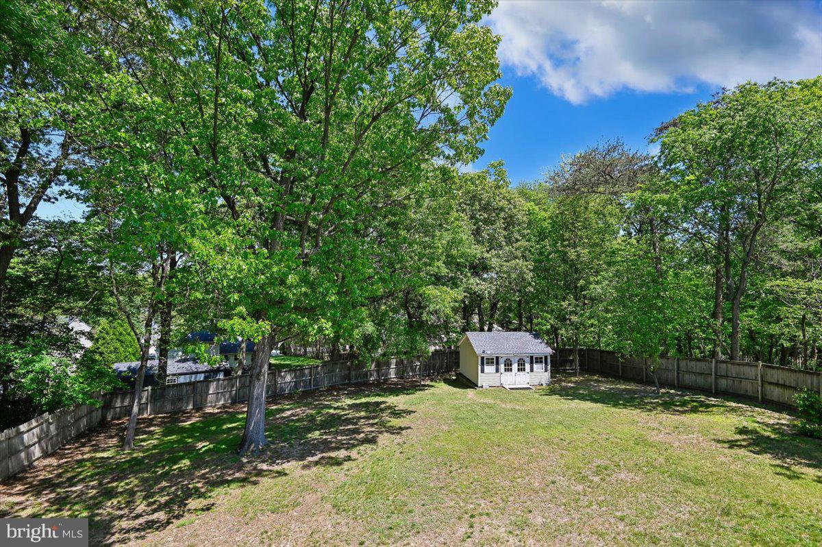 RIDGEFIELD - Residential