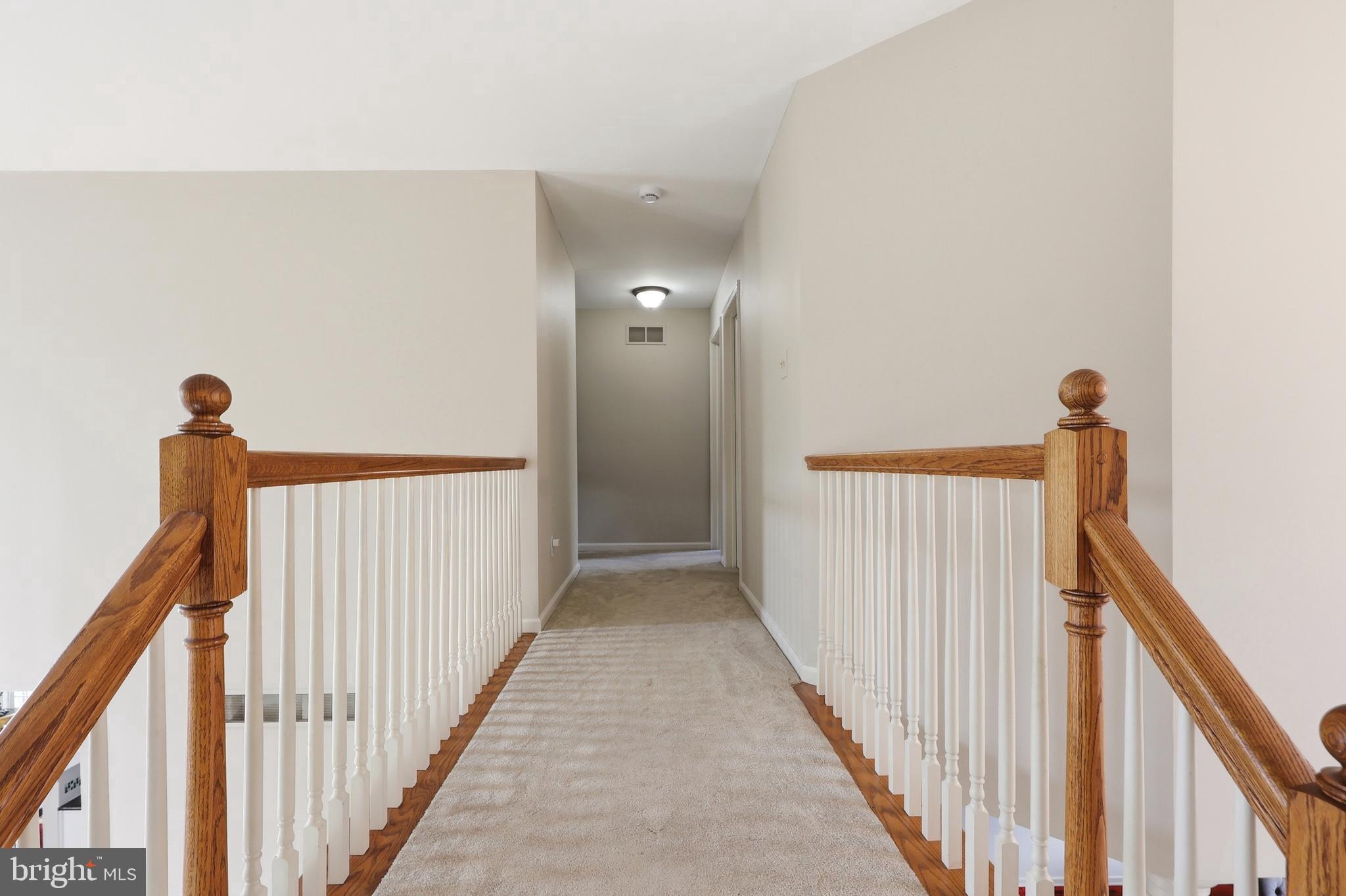 RIVERWOODS - Residential