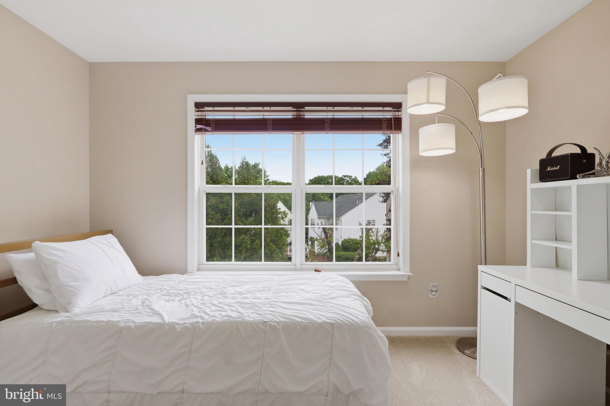 RIVERWOODS - Residential