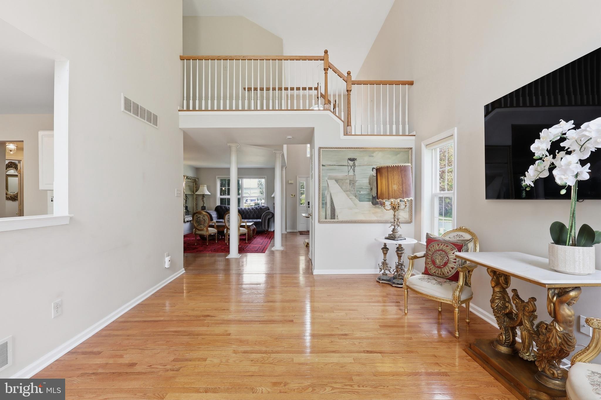 RIVERWOODS - Residential