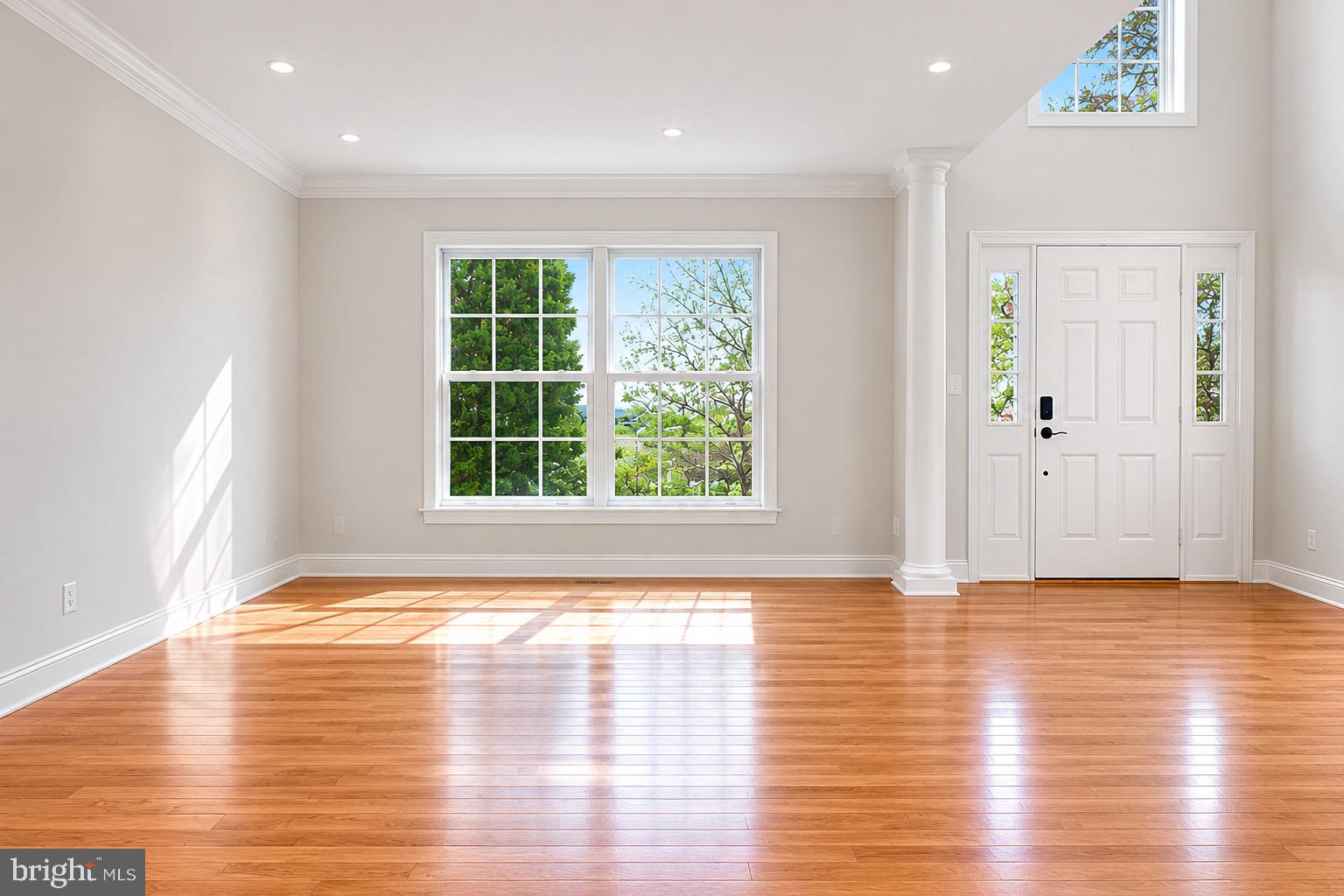 RIVERWOODS - Residential