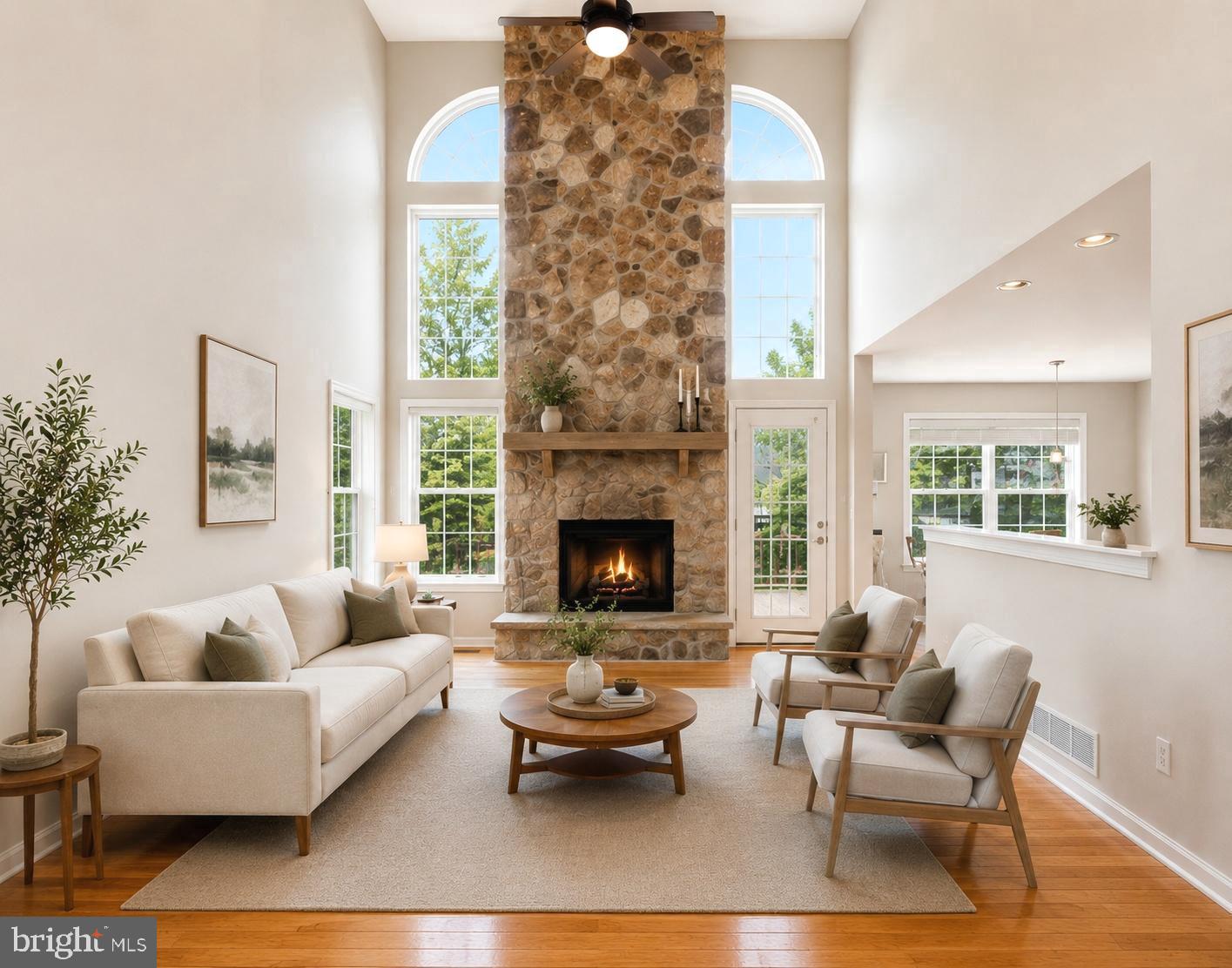 RIVERWOODS - Residential