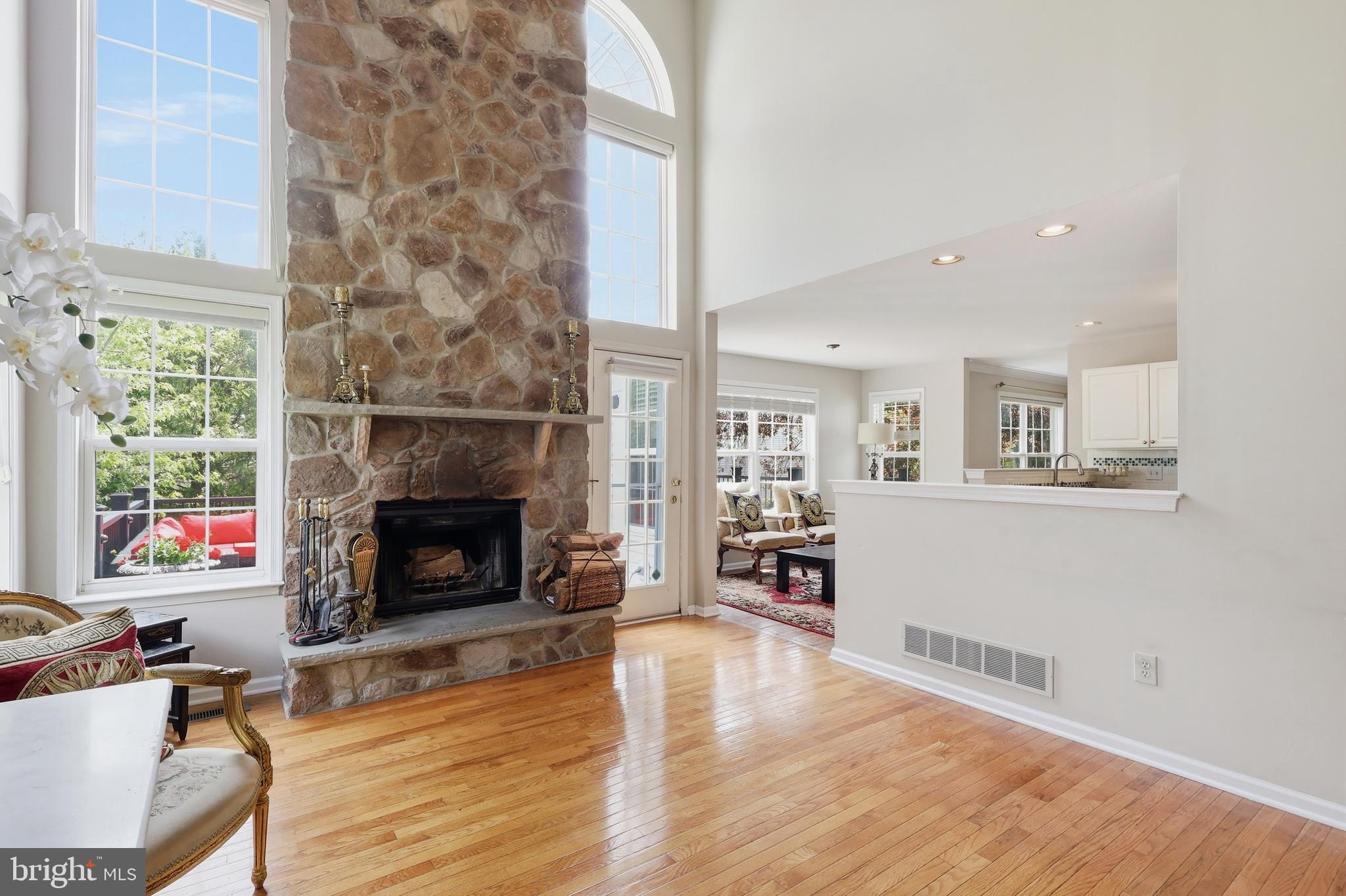 RIVERWOODS - Residential