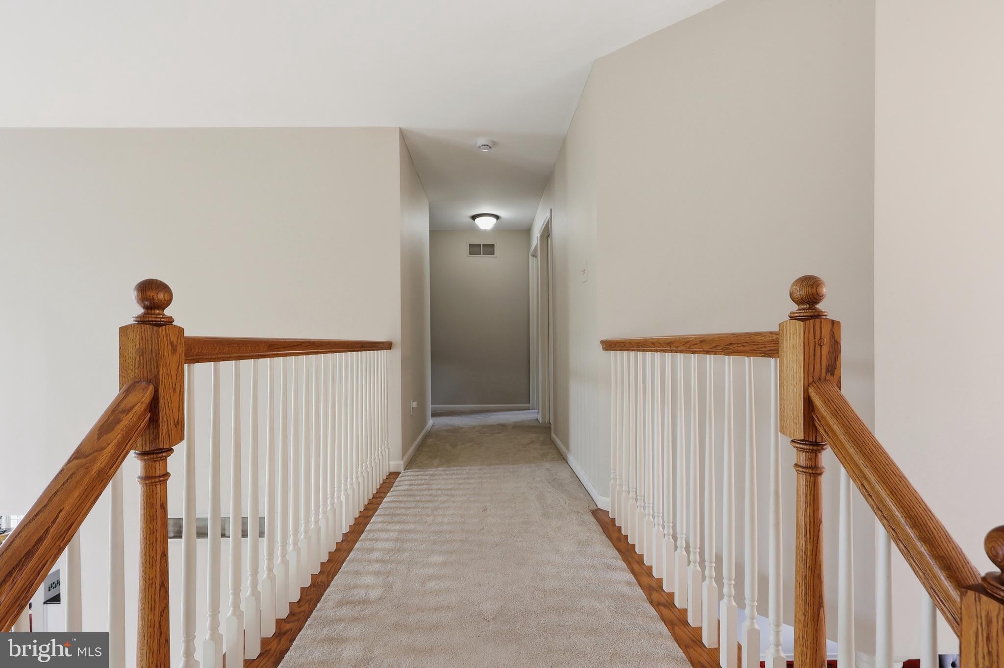 RIVERWOODS - Residential